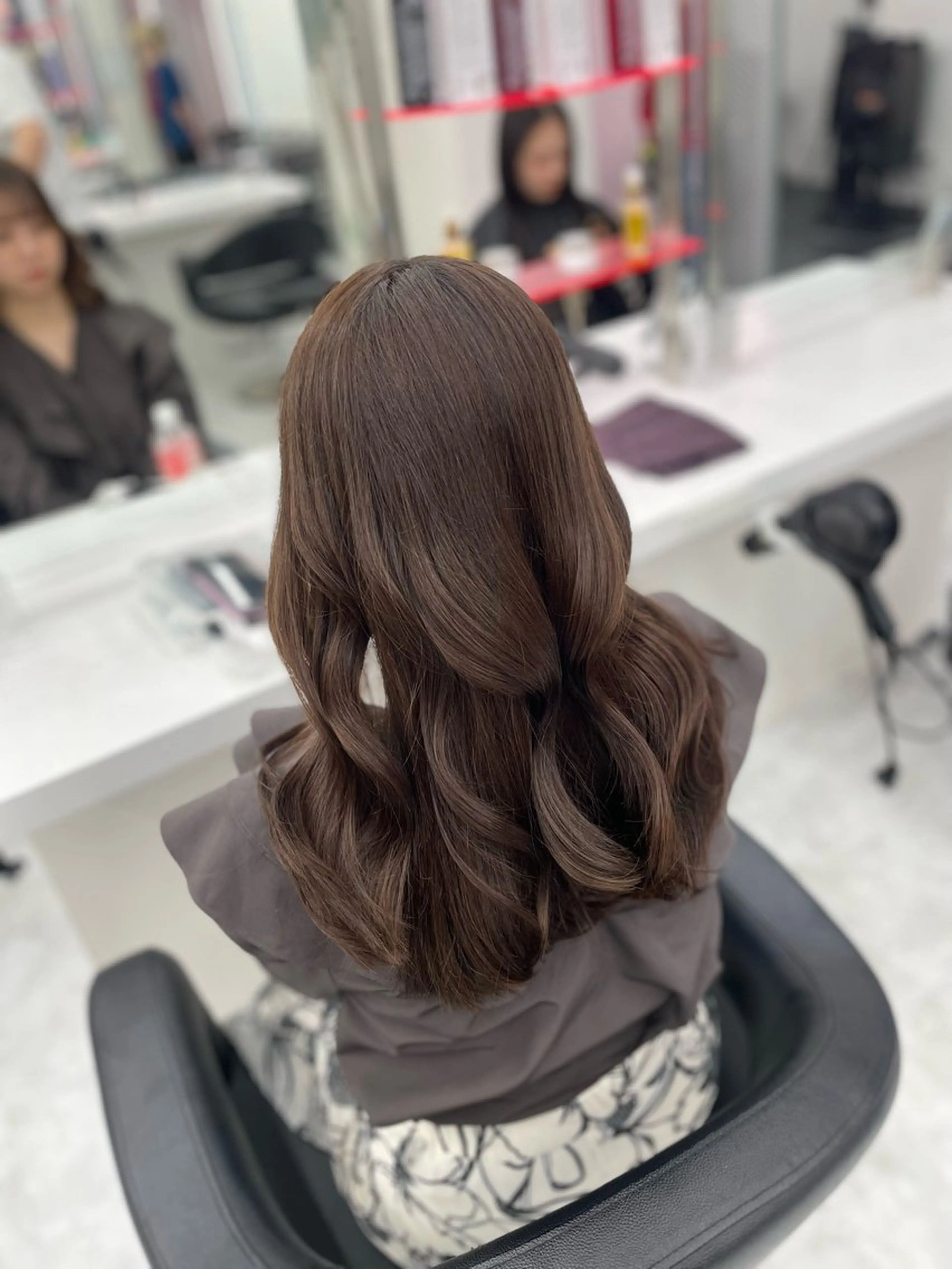ミディアム ヘアカラー トリートメント ヘアセット GO TODAY SHAiR SALON所属・🤍韓国トレンド ヘア🤍miku🤍のヘアスタイル