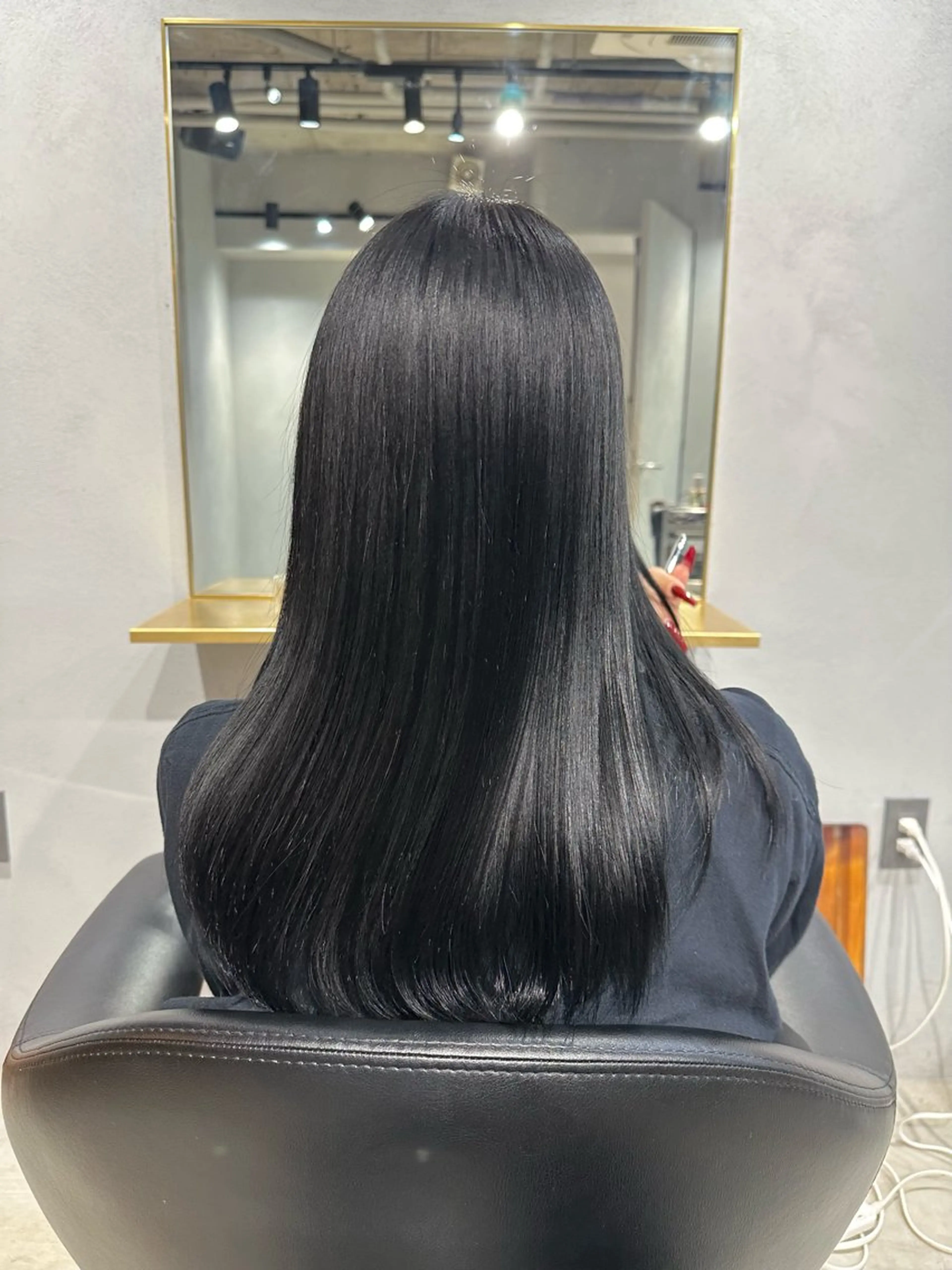 ロング カラー パーマ 髪質改善 縮毛矯正 トリートメント ウェーブパーマ/ レイヤー/齋藤大貴のヘアスタイル