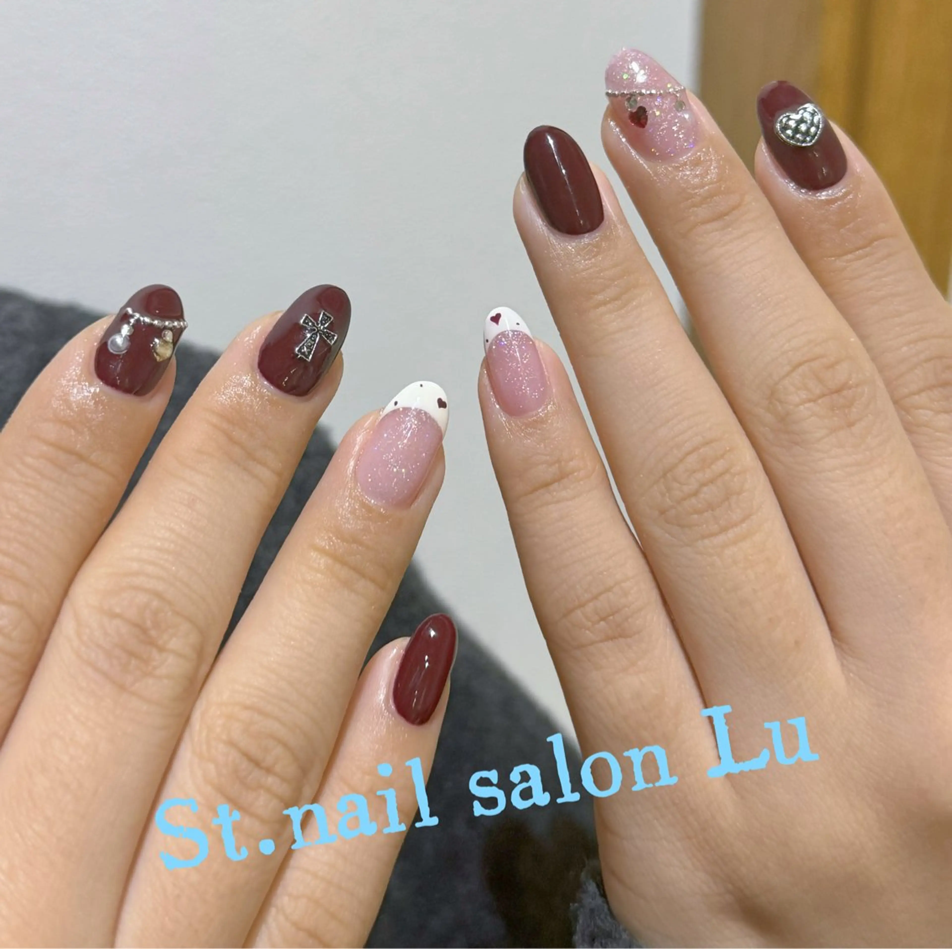 ネイル ハンドネイル ル ルのネイルデザイン