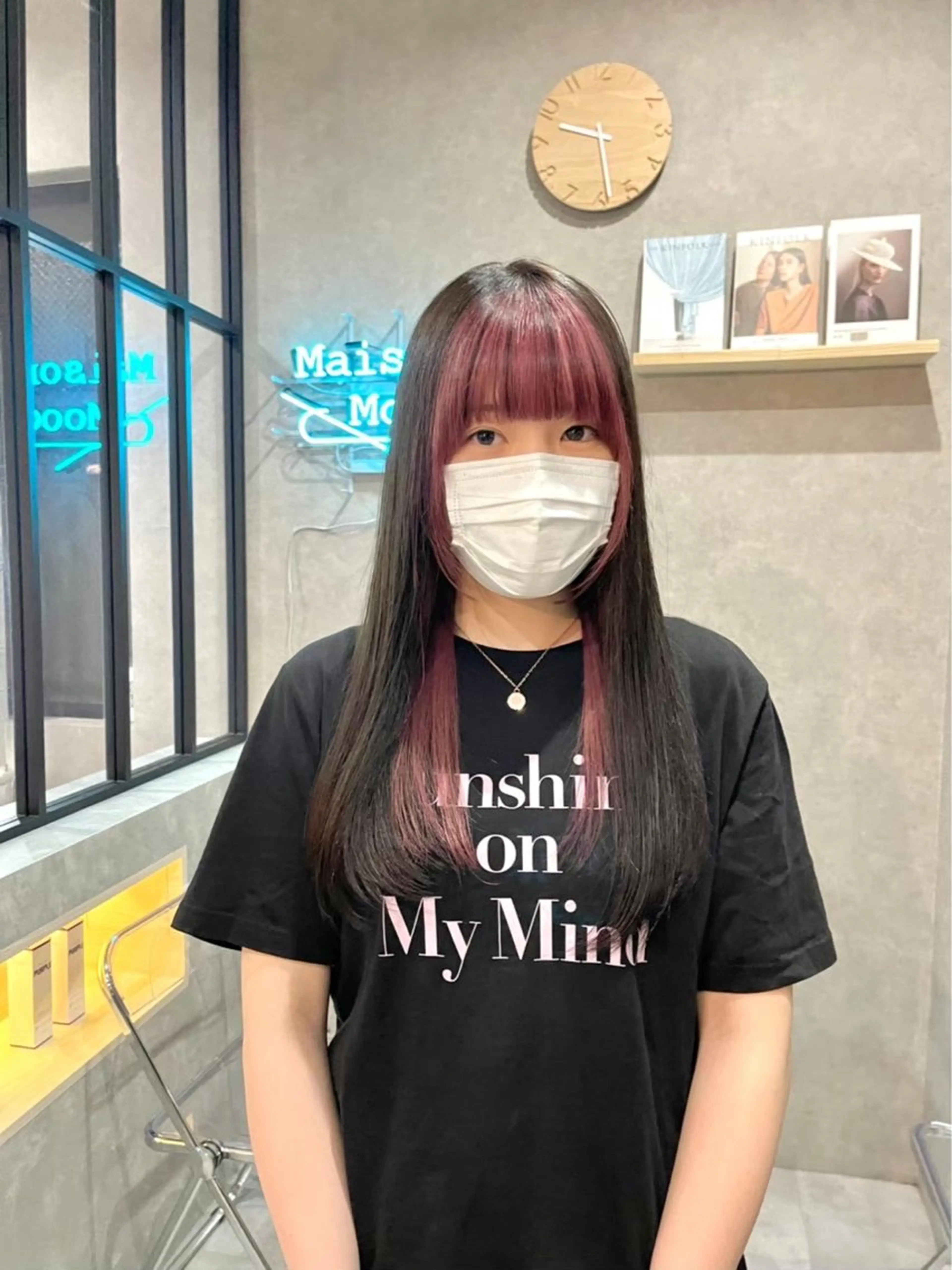 ロング カラー アッシュ ミストバング ベージュカラー ブリーチ デザインカラー 長谷川 湧のヘアスタイル