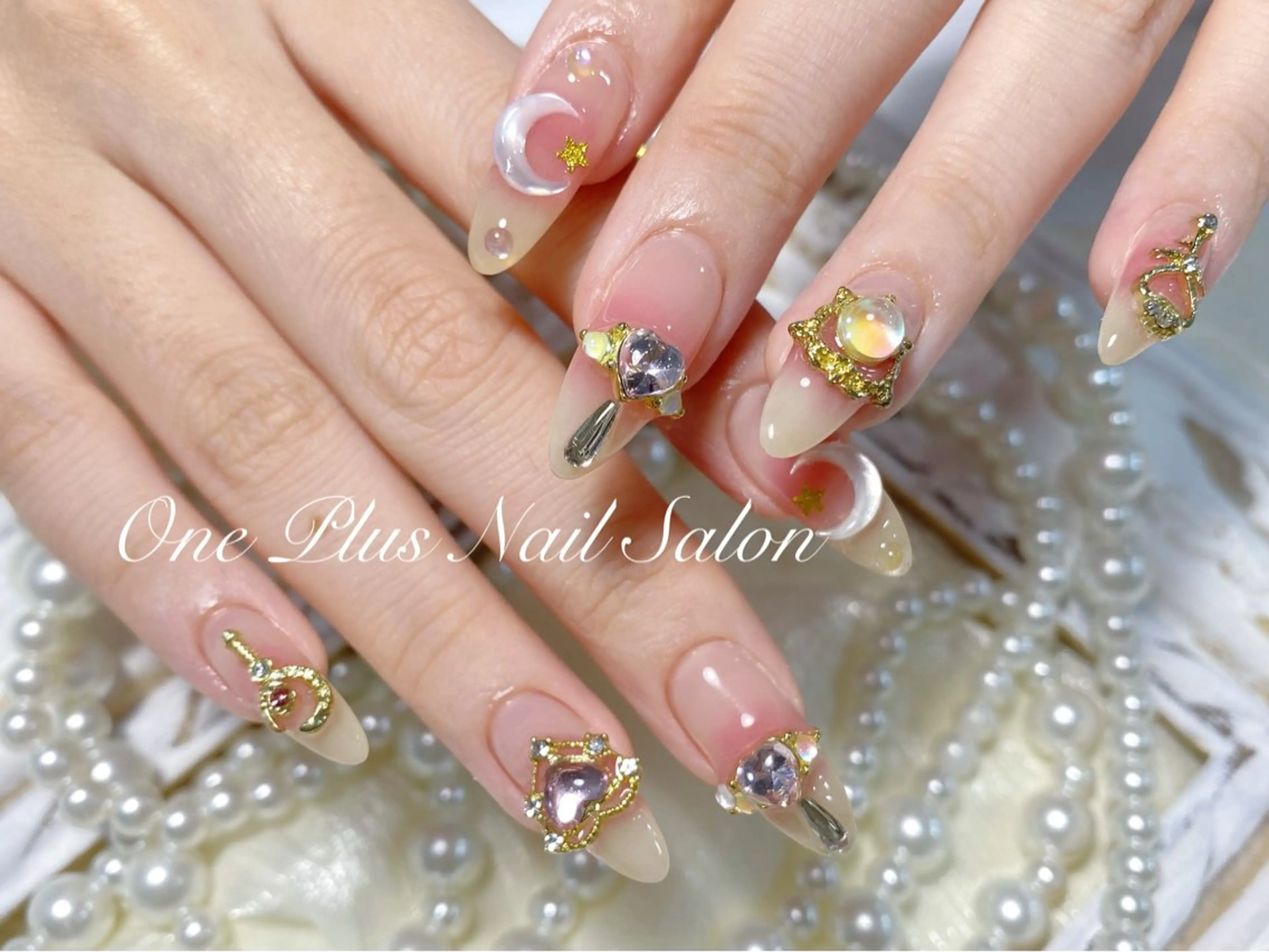 ネイル ハンドネイル One Plus Nail Salonのネイルデザイン