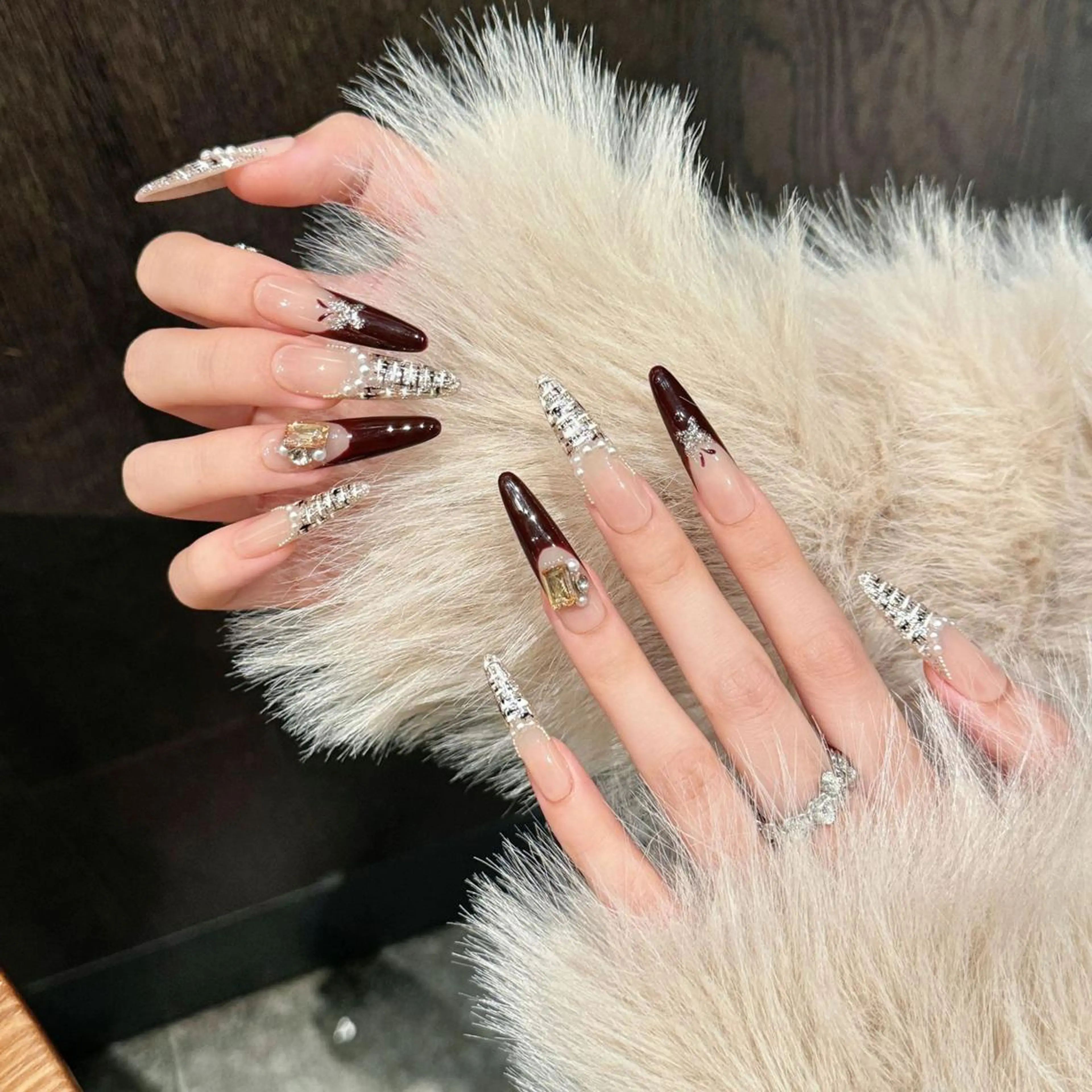 ネイル ジェルネイル スカルプネイル ネイルチップ ✨みゆき ✨のネイルデザイン