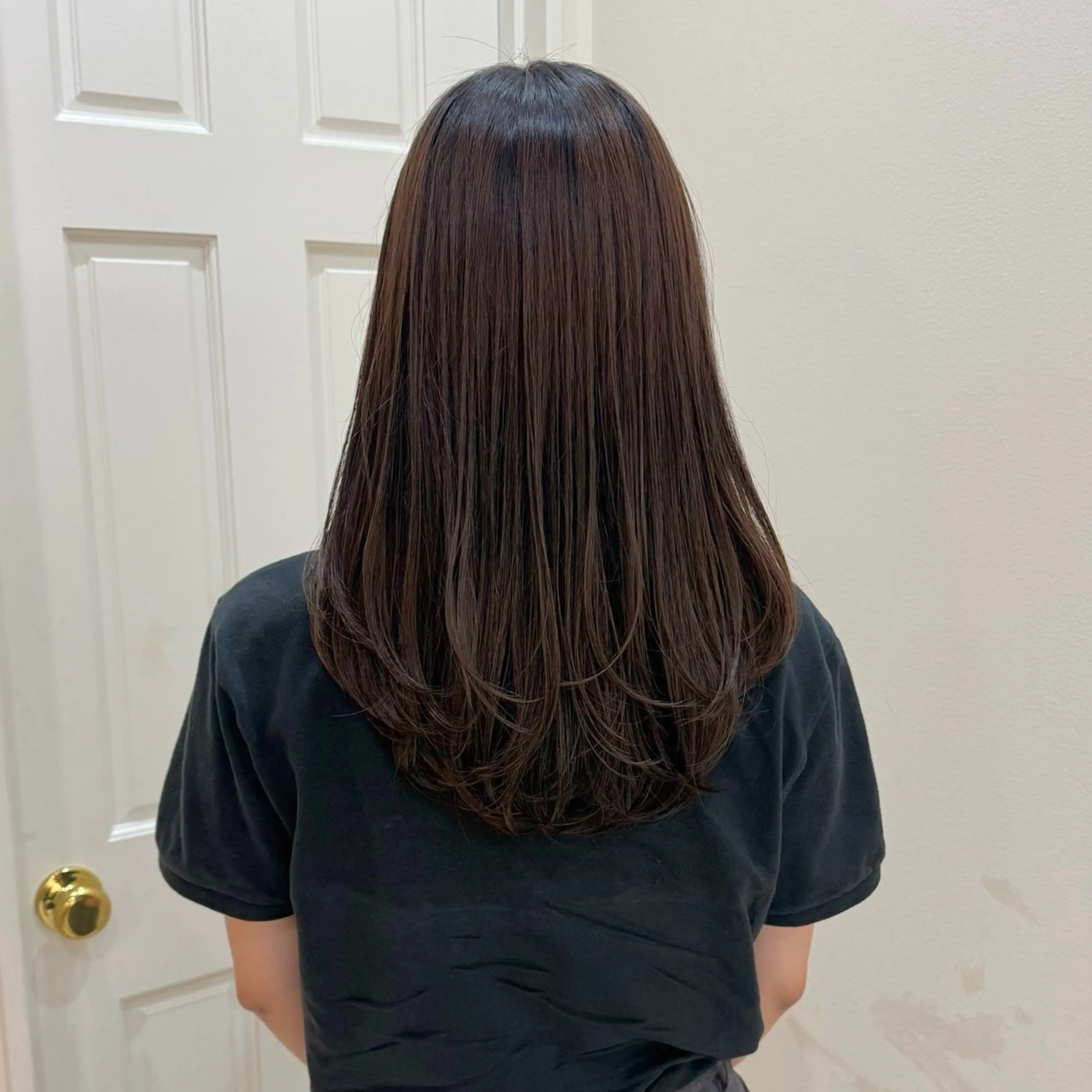 ロング レイヤーカット ゆるふわ淡色🐰 kotomi🎀のヘアスタイル