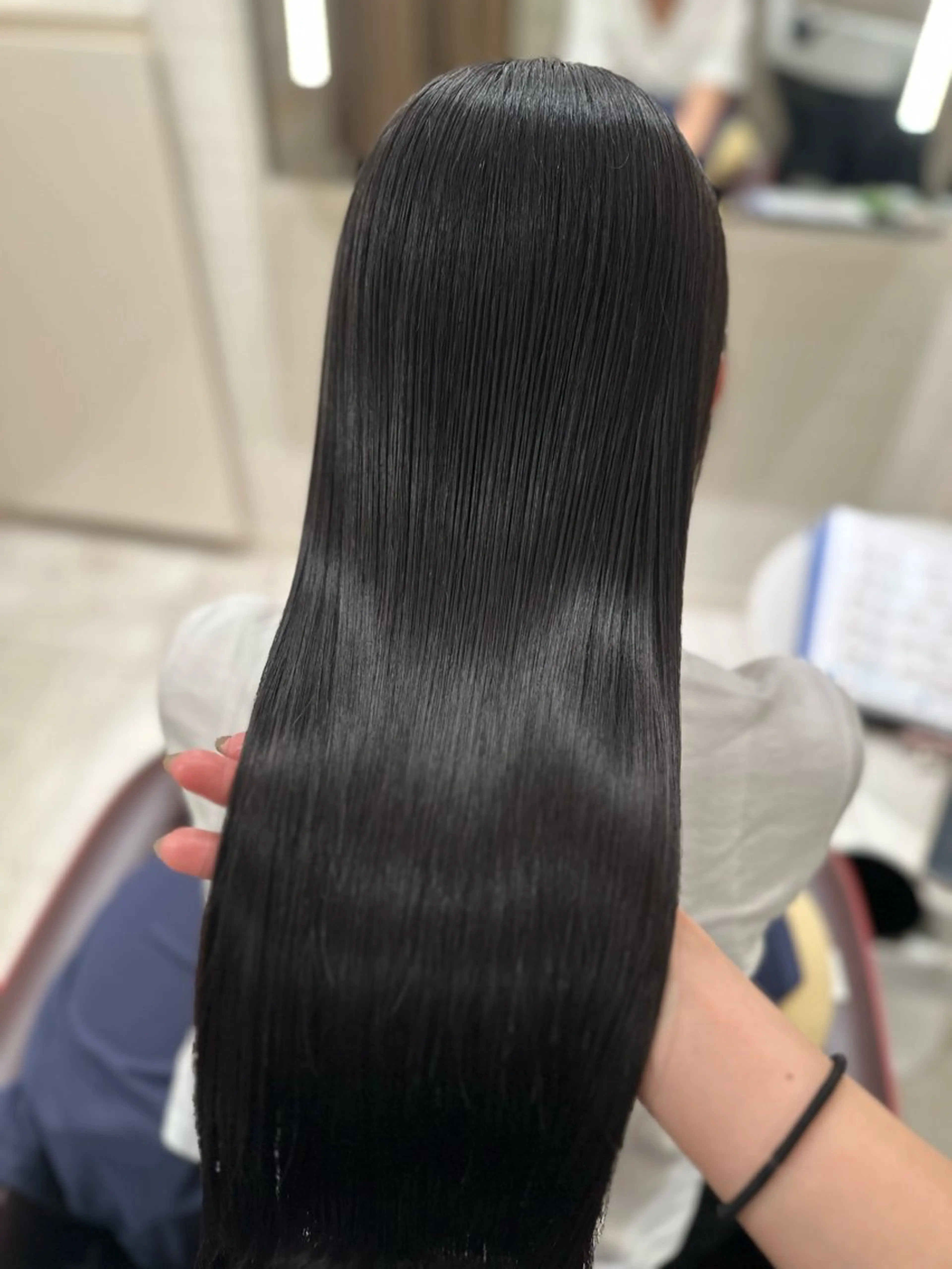 ロング 縮毛矯正 ベージュカラー🤎 酸性縮毛矯正のヘアスタイル