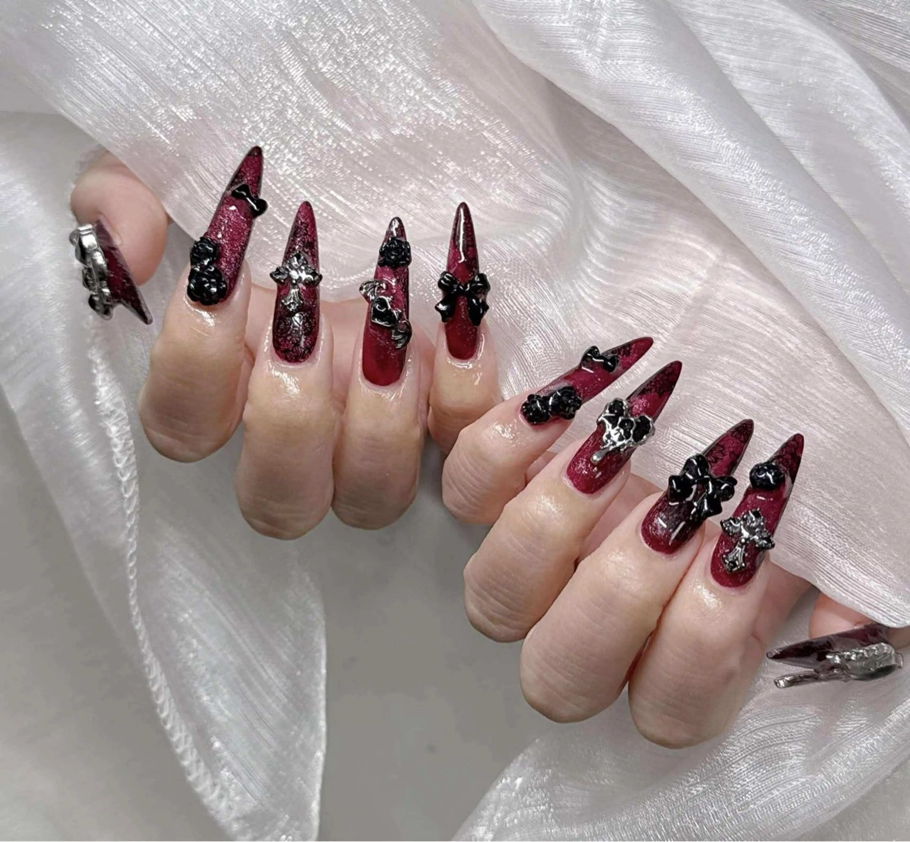 ネイル ハンドネイル Lee Nailsのネイルデザイン