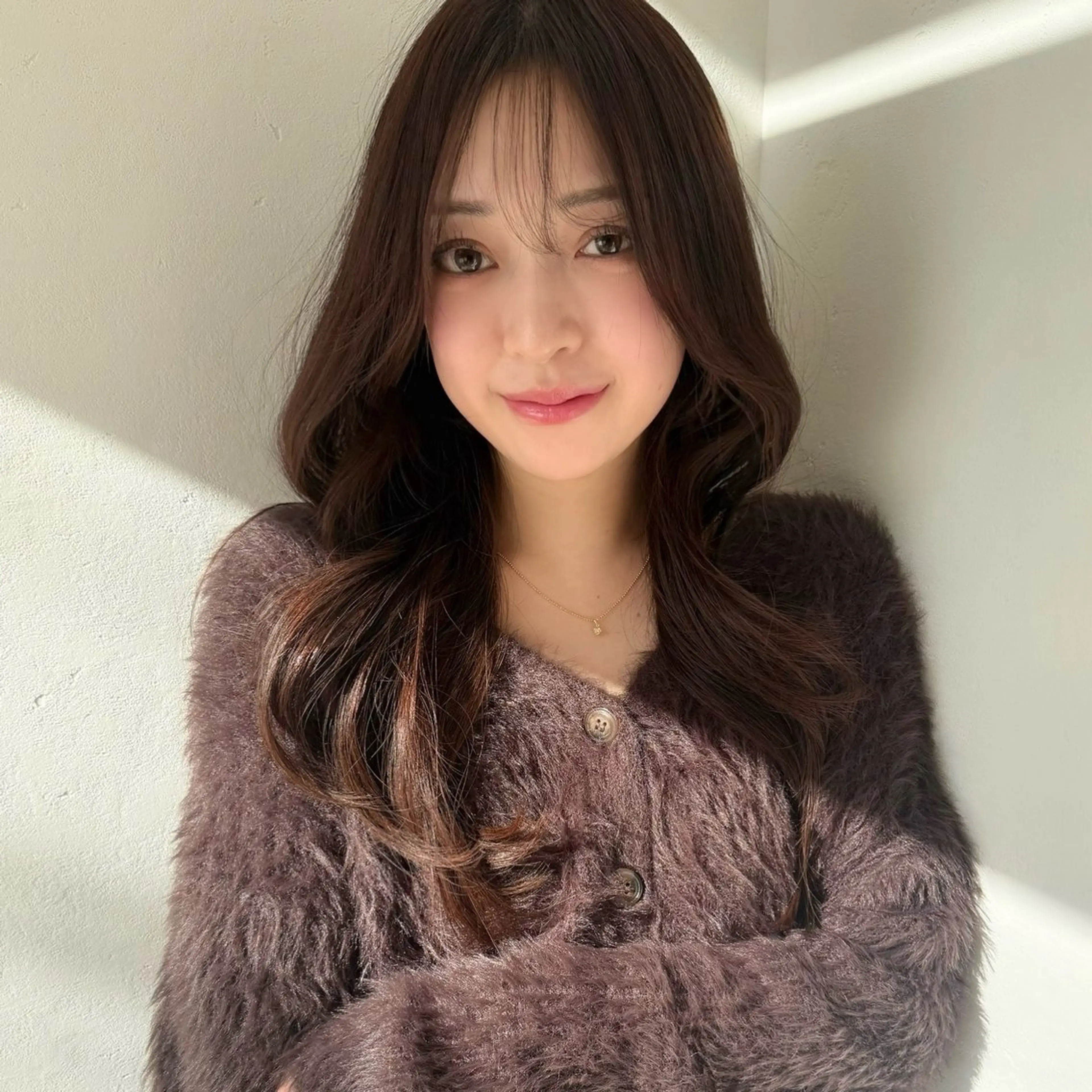 セミロング カラー ブラウンカラー くびれヘア 🌿寄り添い型美容師 🌿yuiのヘアスタイル