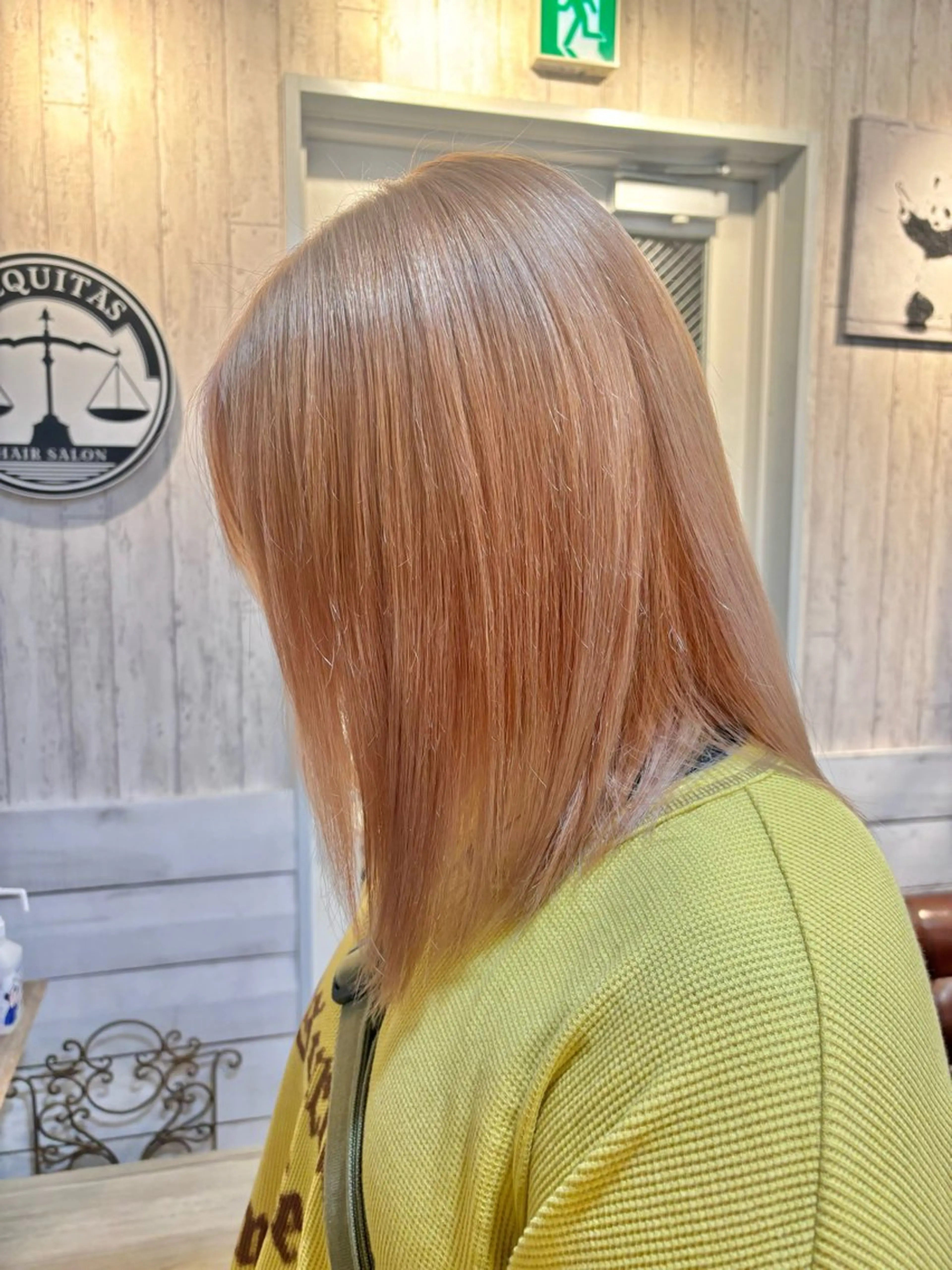 ミディアム ブリーチなし透明感 カラー✳︎ayaneのヘアスタイル