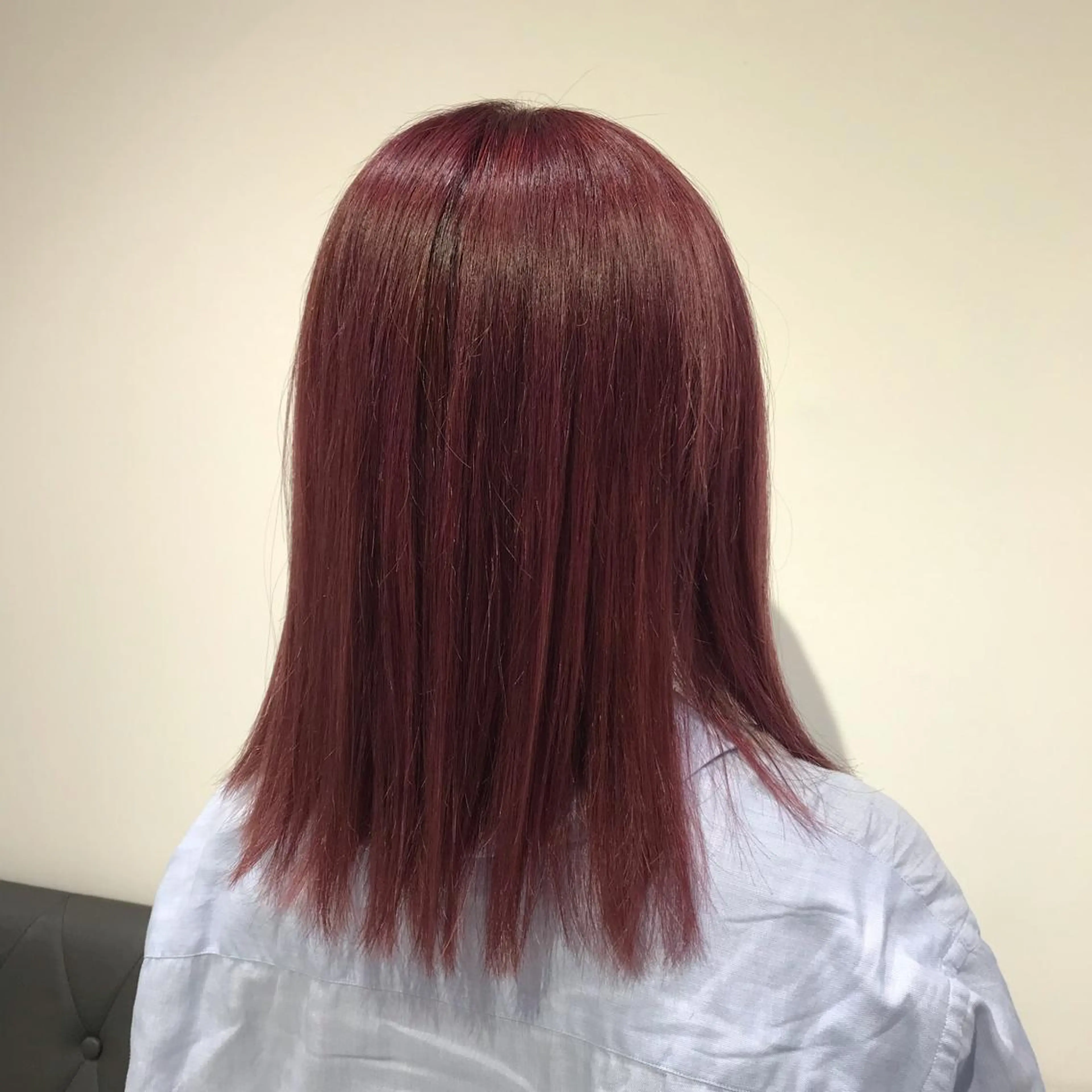 ミディアム カラー 透明感カラー イルミナカラー ラベンダーカラー ピンクカラー ルビー 暖色カラー🌹 中山由梨のヘアスタイル