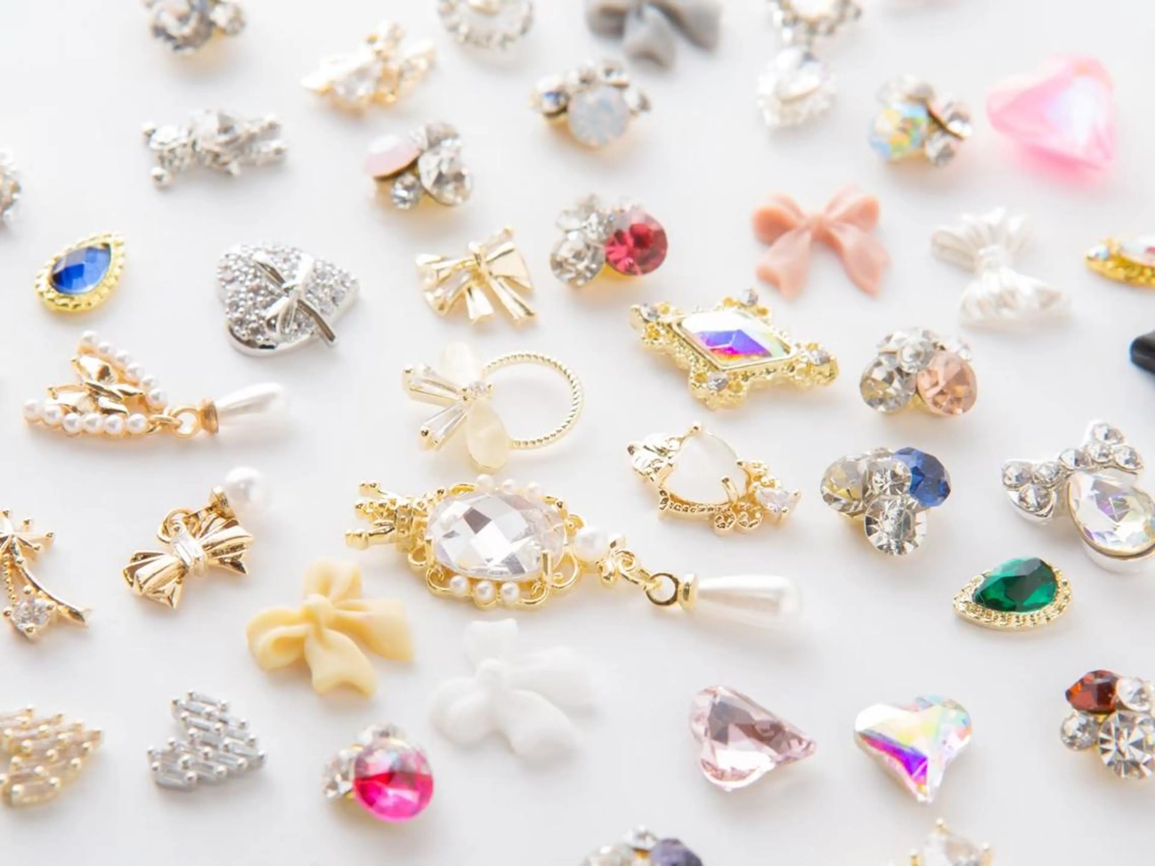 ネイル Tiary Nail Fのネイルデザイン