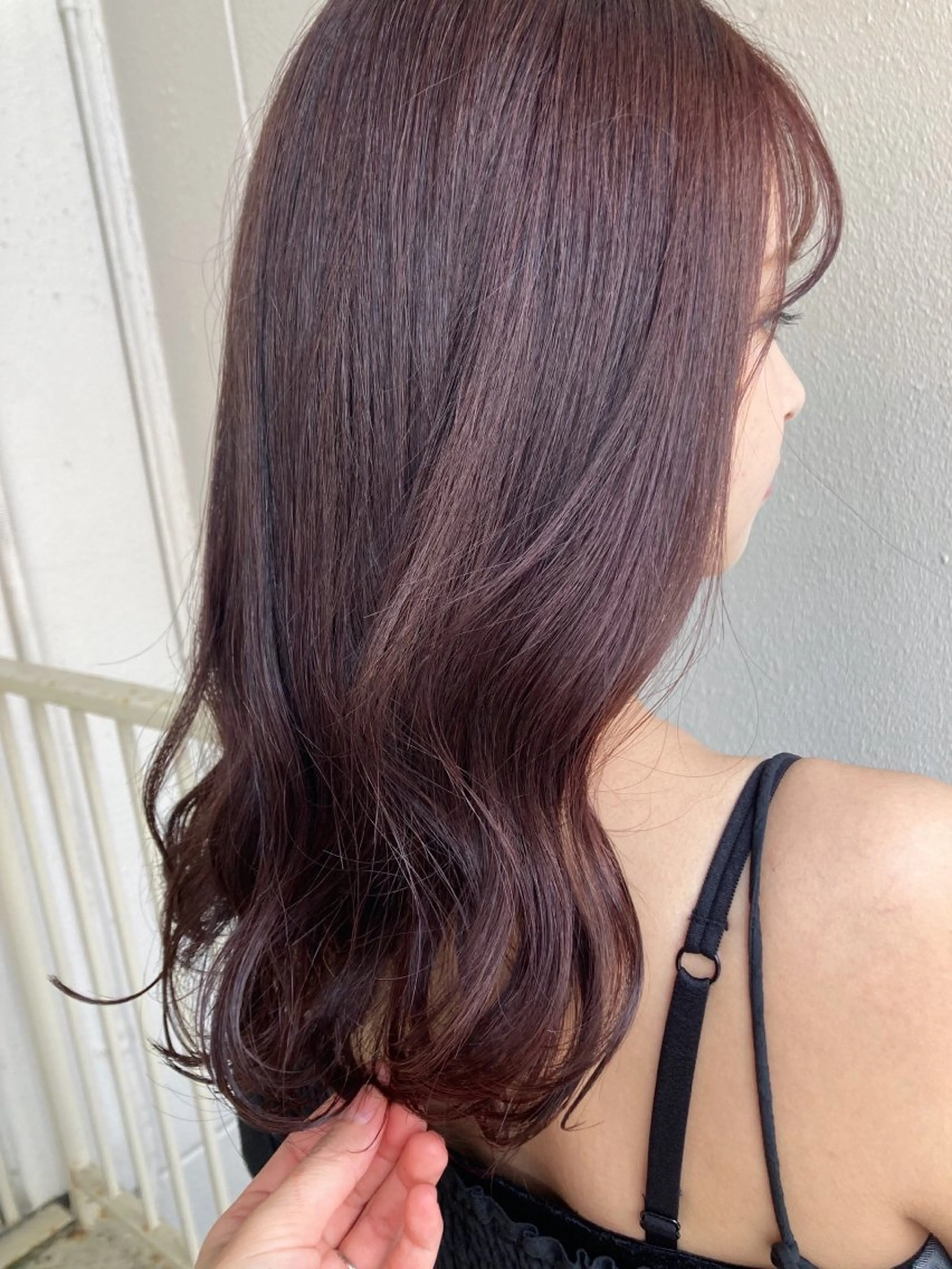 セミロング ピンクブラウン roka ノゾミのヘアスタイル