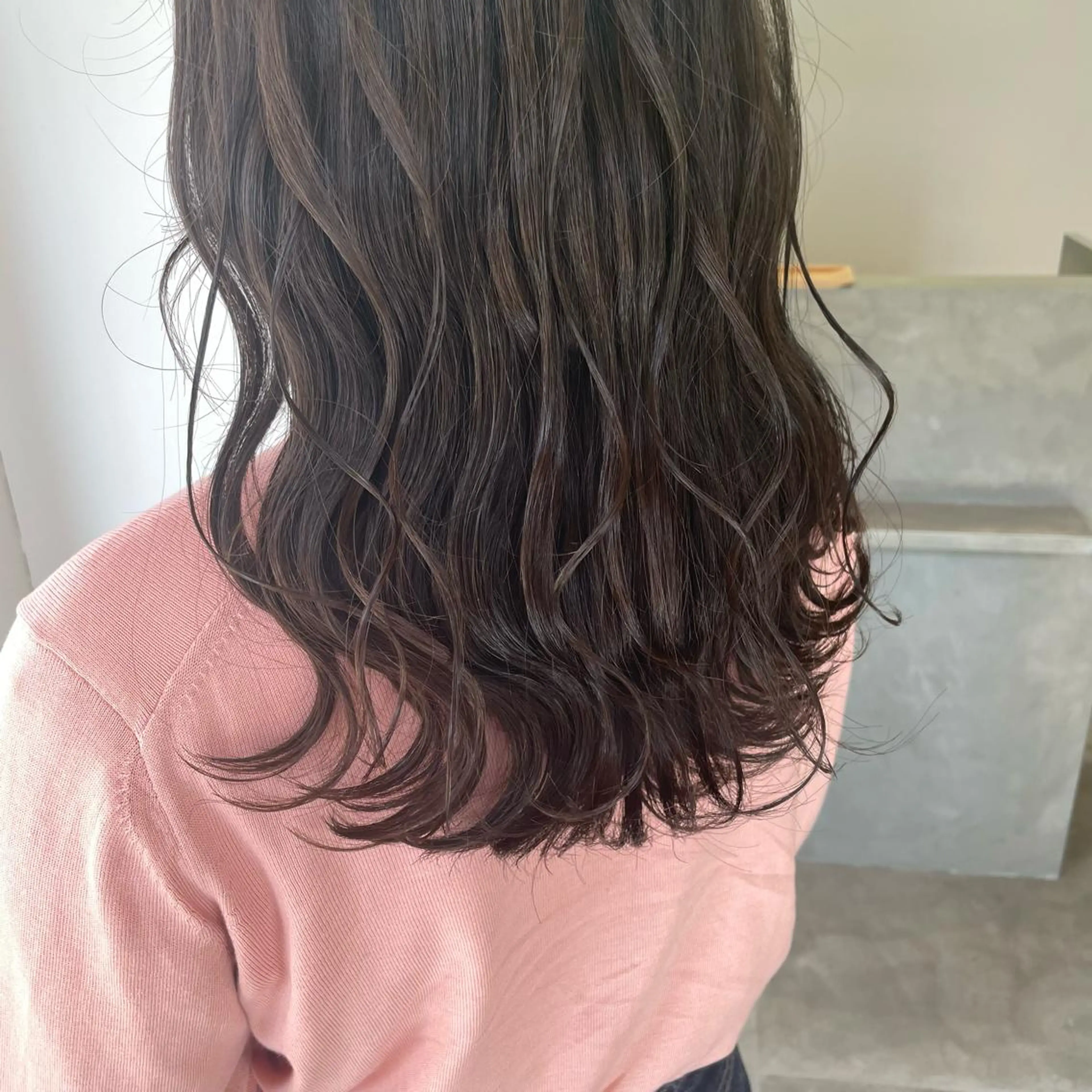 セミロング ヘアカラー 中山 まどかのヘアスタイル