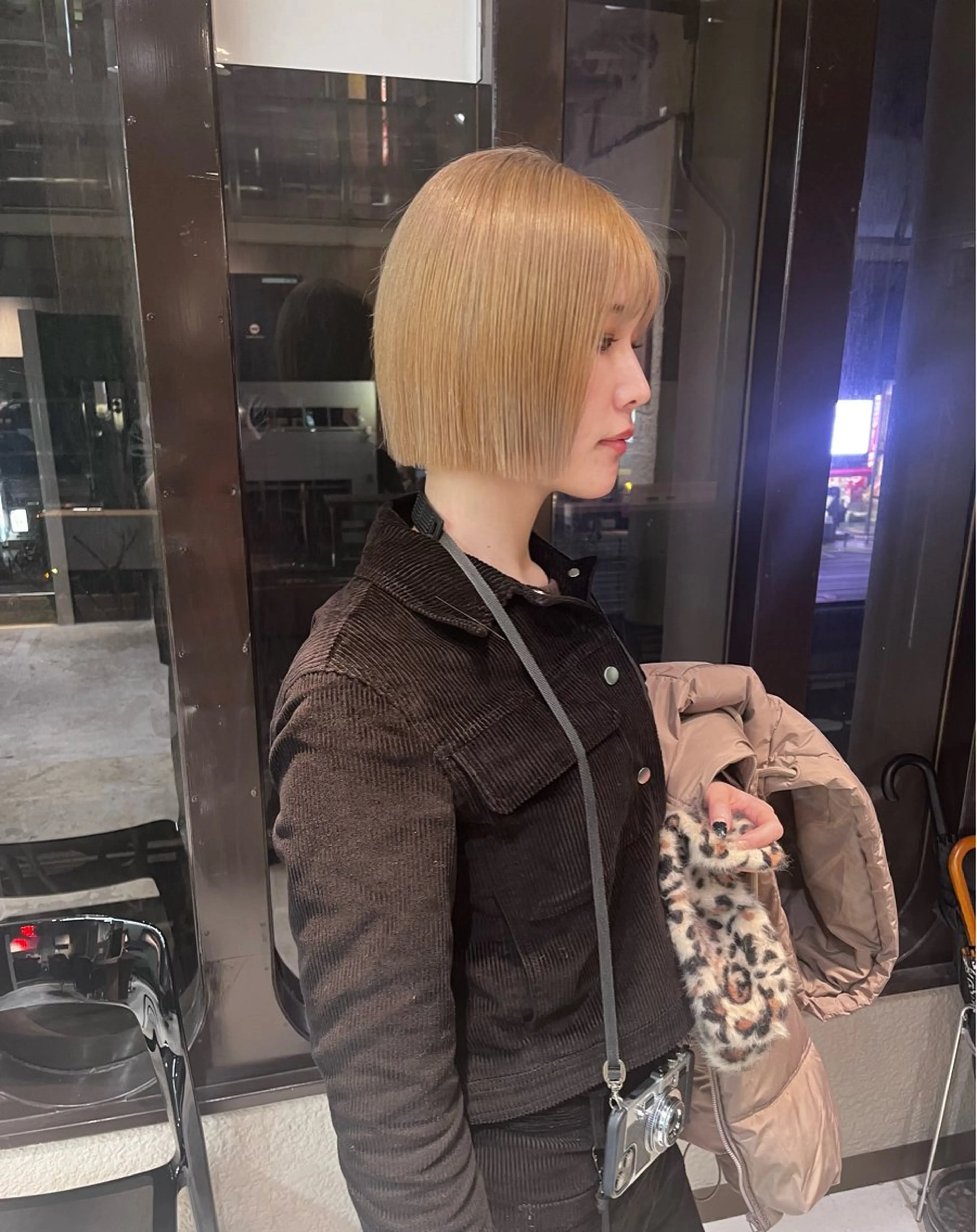 セミロング 💖艶髪ブリーチ髪質 改善💖ケンシンのヘアスタイル