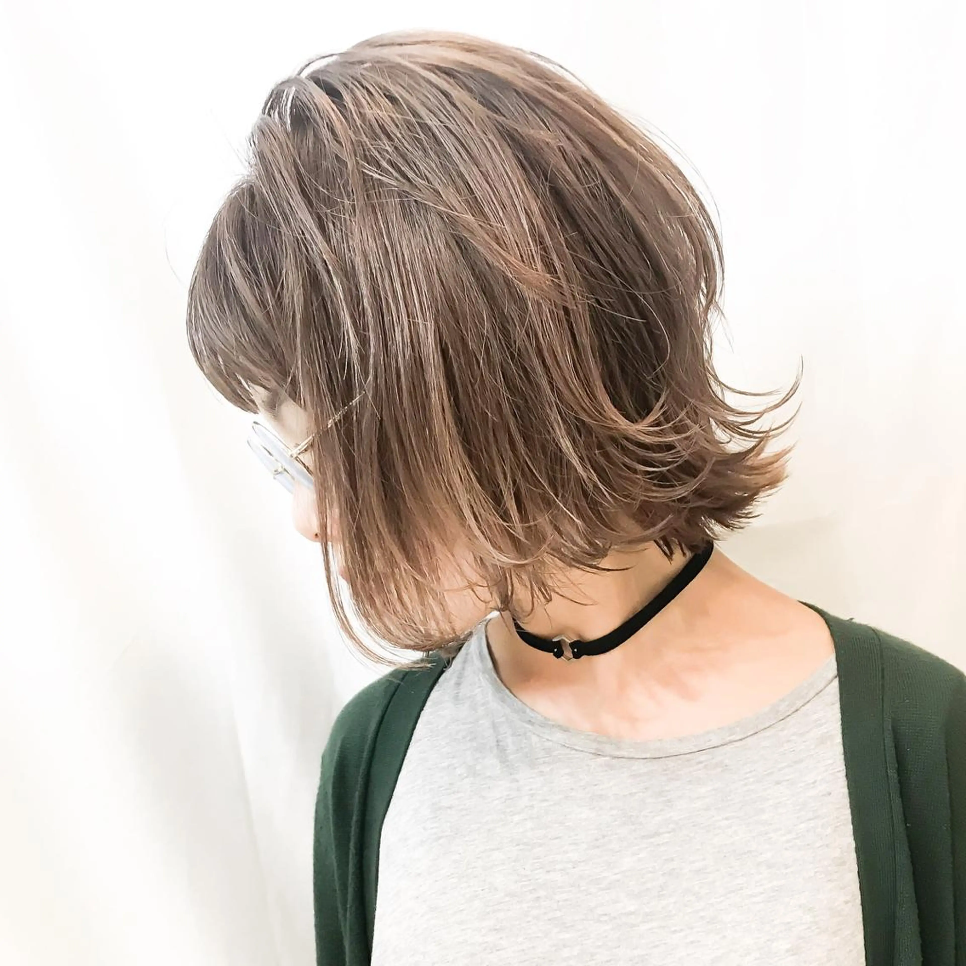ショート カラー ベージュカラー ハイトーンカラー ボブ ウルフカット ウルフボブ 🇨🇳ワンホンヘア 下田鉄也のヘアスタイル