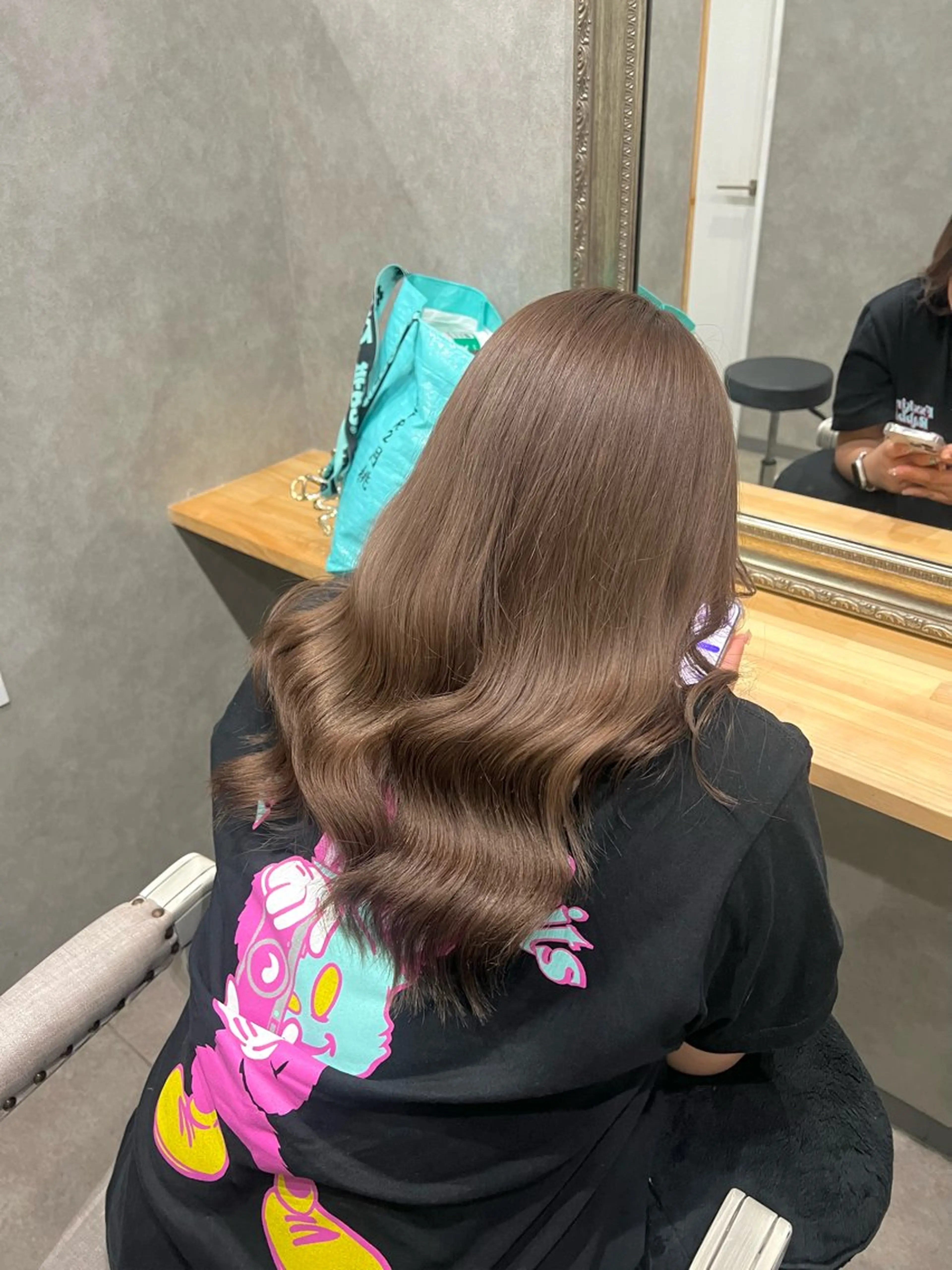 ミディアム カラー ブリーチ ブラウンカラー ミルクティーブラウン ヘアカラー トリートメント 🎀🕊RION 🩰のヘアスタイル