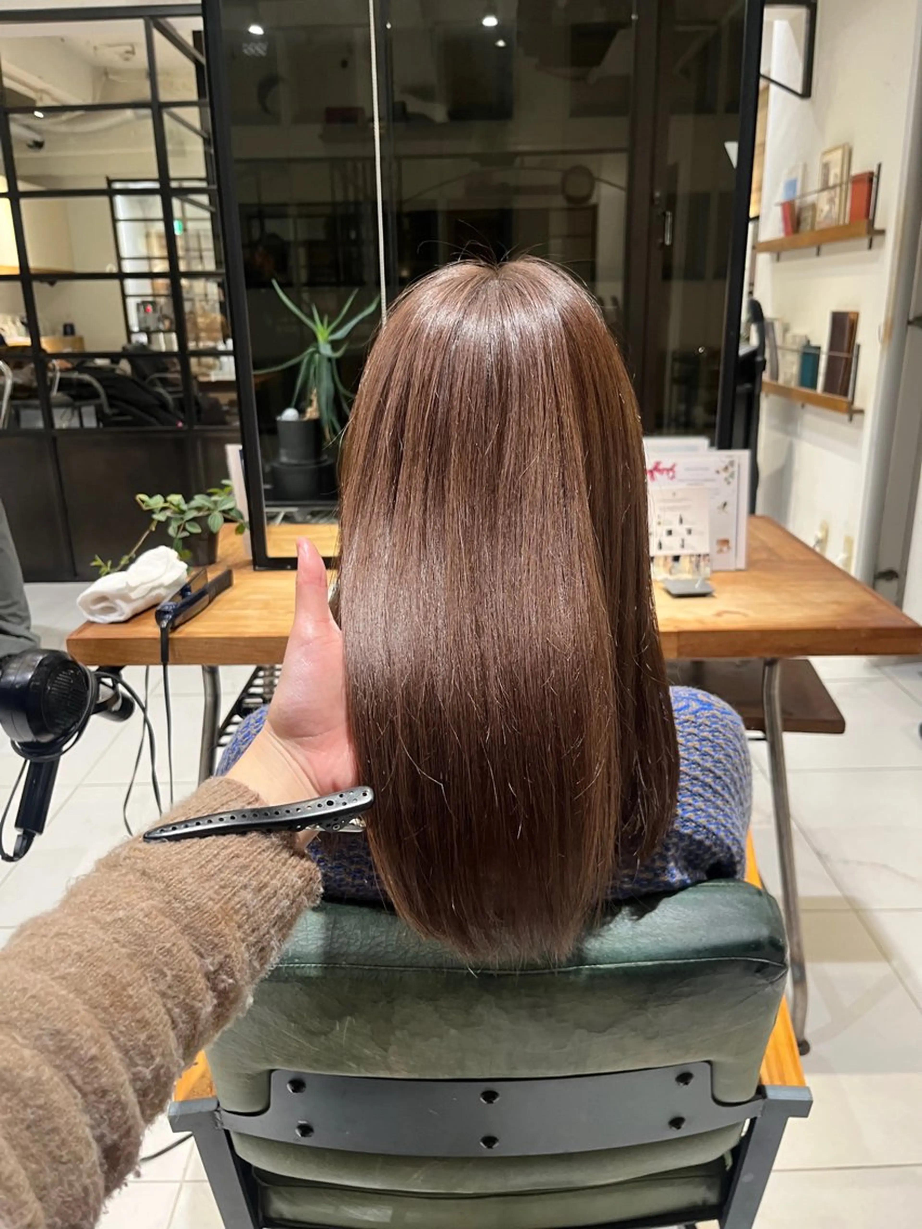 ミディアム カット ヘアカラー スタジオノル パーマ🌀あやなのヘアスタイル