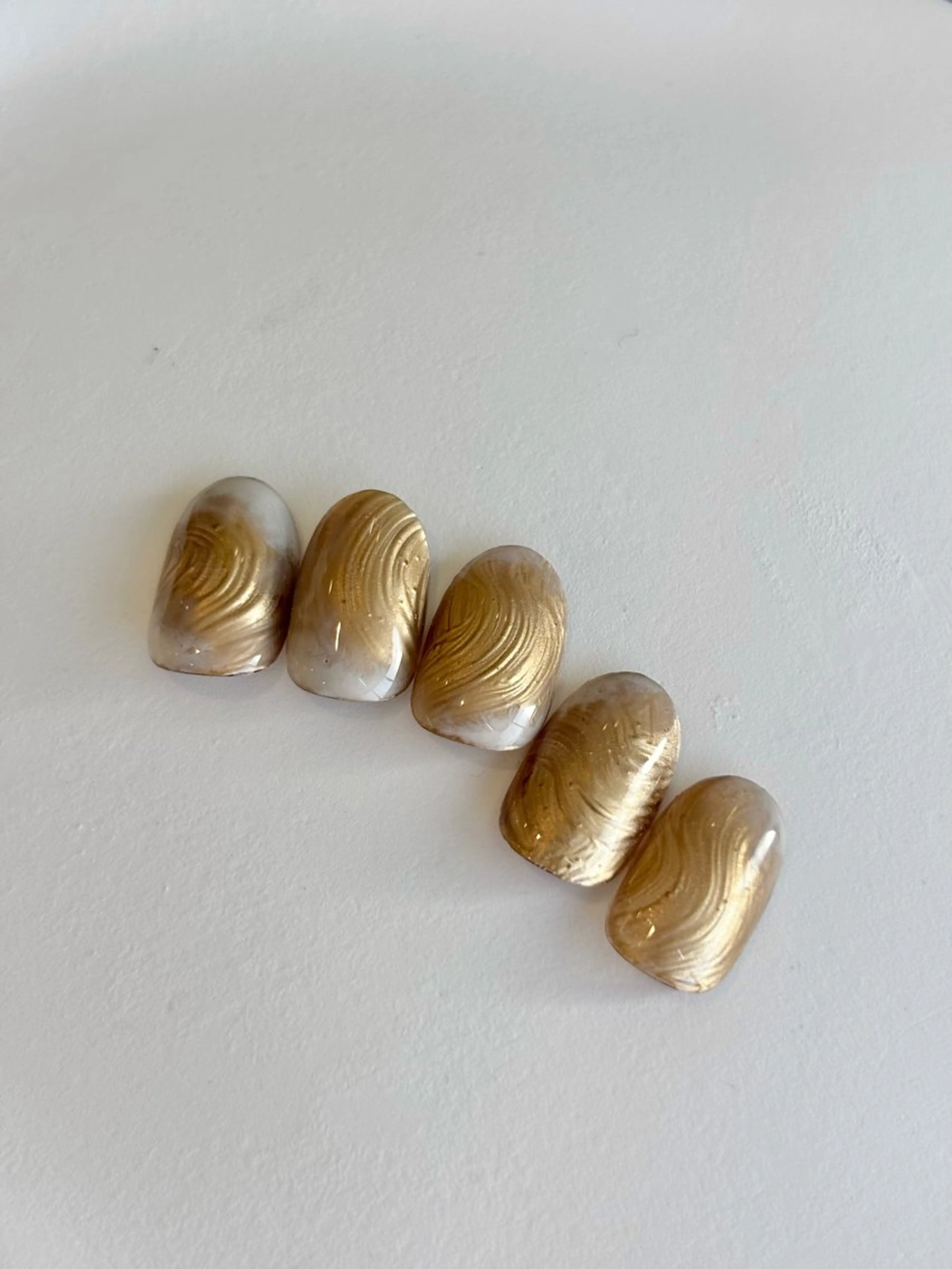 ネイル ニュアンスネイル ハンドネイル Umi Nail salon所属・Umi Nail /Akariのネイルデザイン