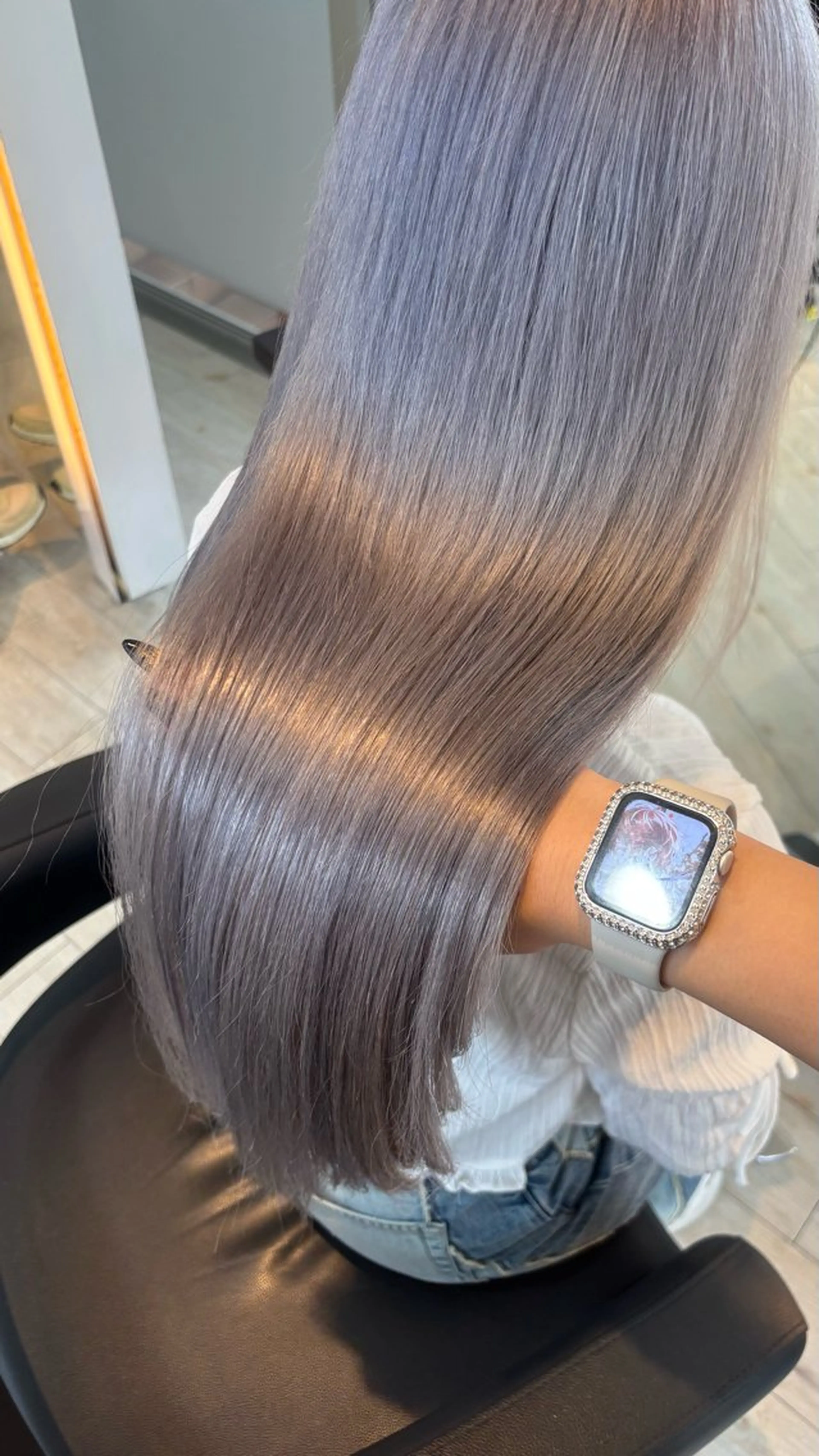 カラー ブリーチ ケアブリーチ ハイトーンカラー シルバー カット ヘアカラー トリートメント miyu/ボブ/ 透明感カラー/栄のヘアスタイル