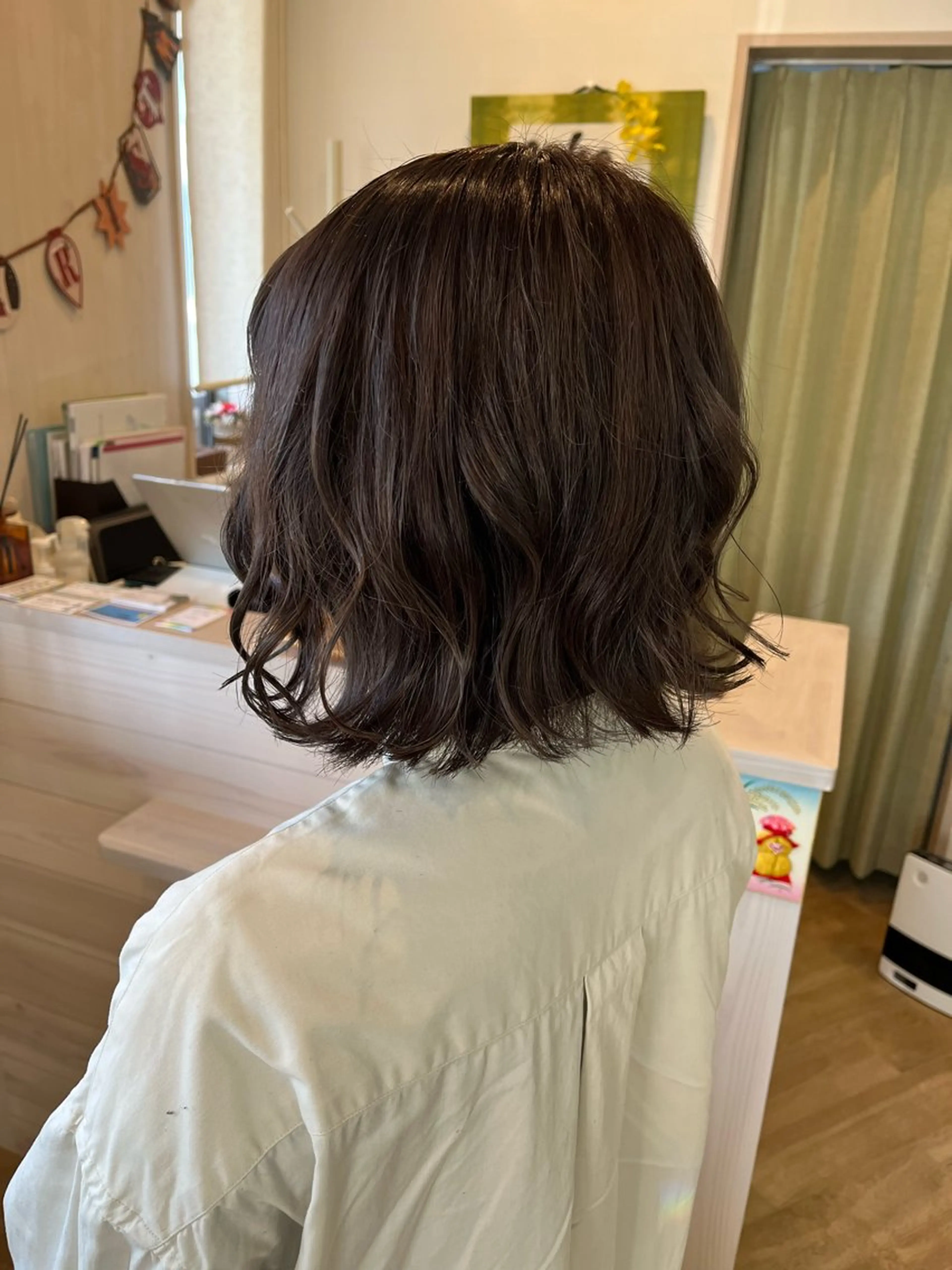 ミディアム カラー ヘアアレンジ カット ヘアカラー like みやびのヘアスタイル