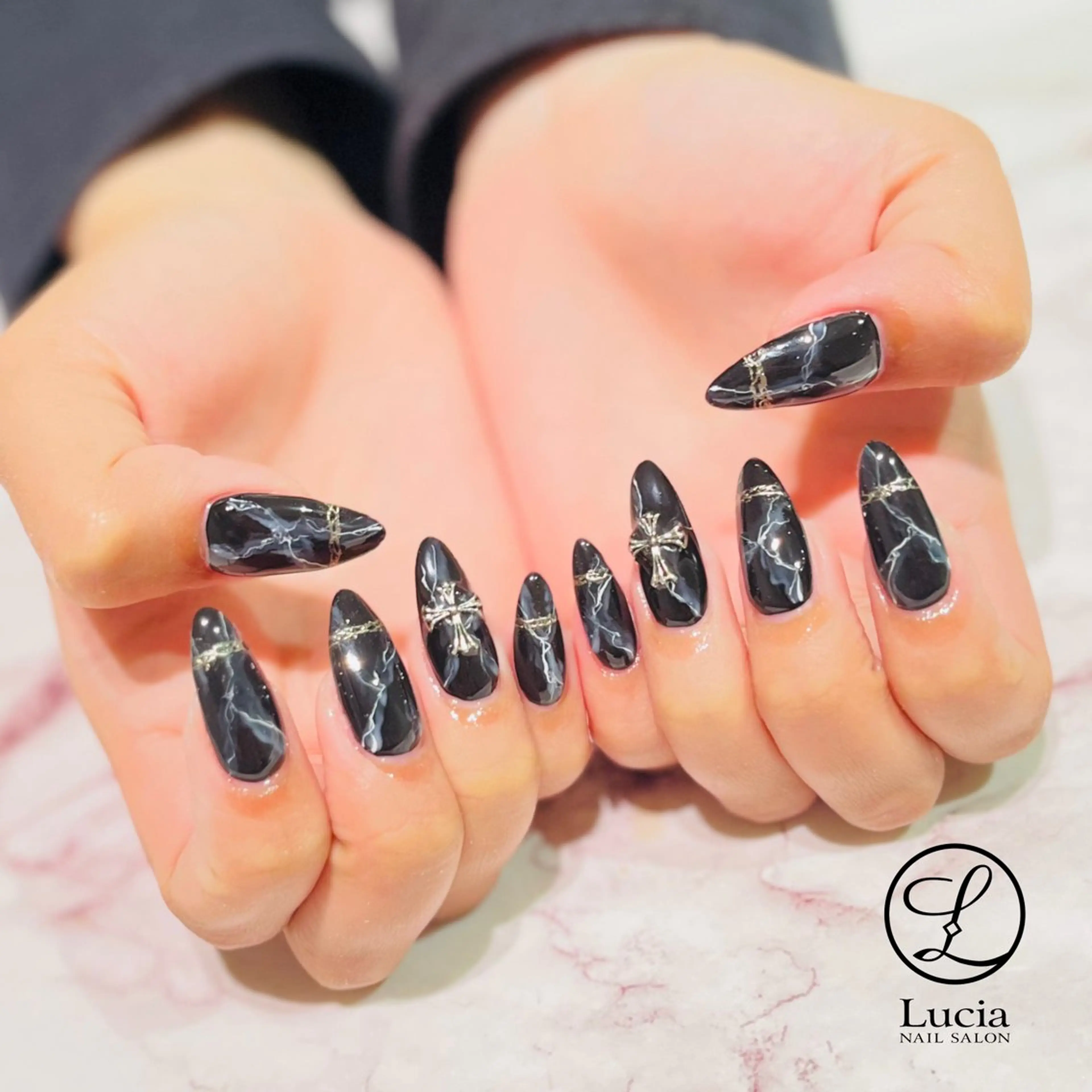 ネイル ハンドネイル Hair removal & Beauty salon Produce by Lucia所属・nail salon Luciaのネイルデザイン