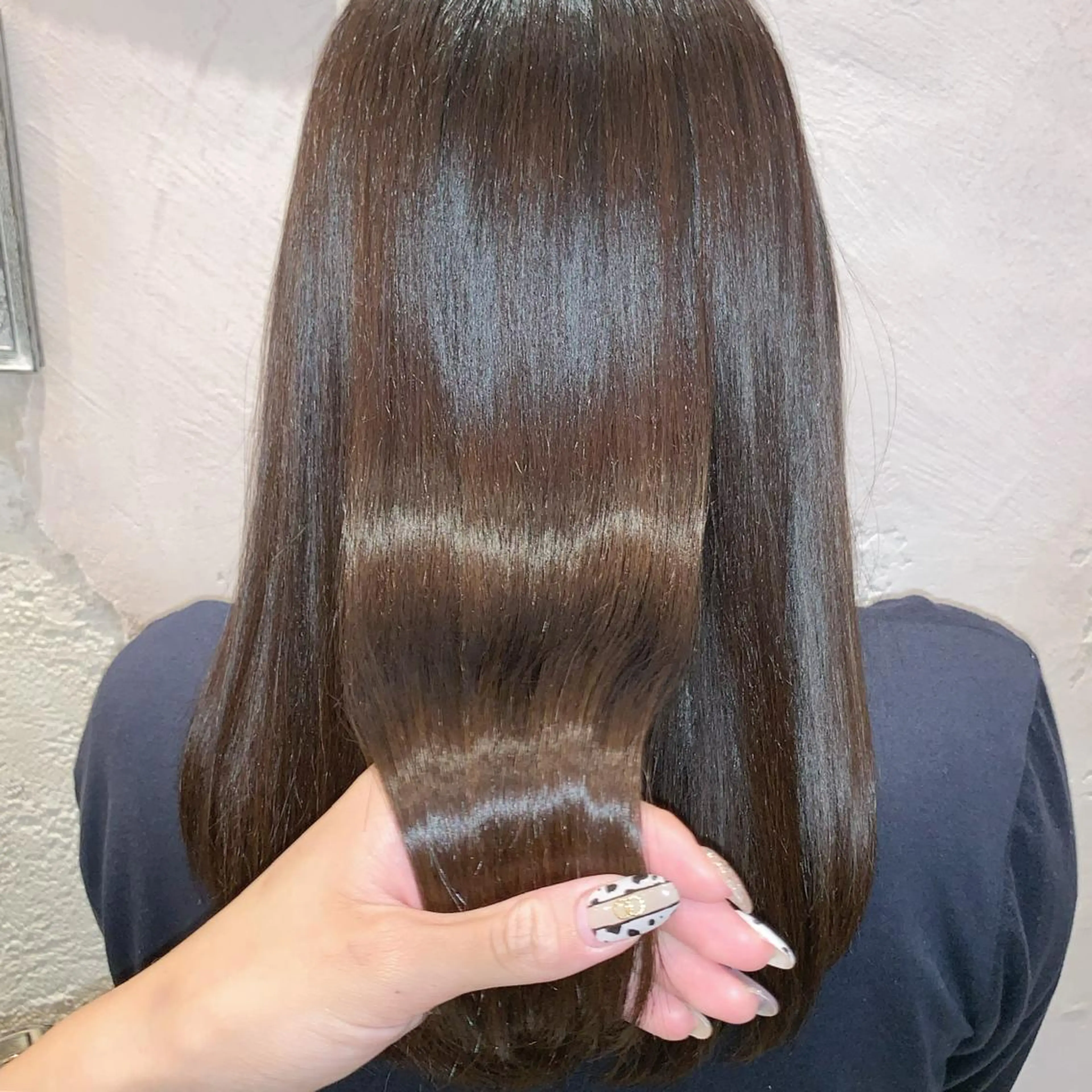 ロング パーマ 縮毛矯正 トリートメント 酒井 里穂のヘアスタイル