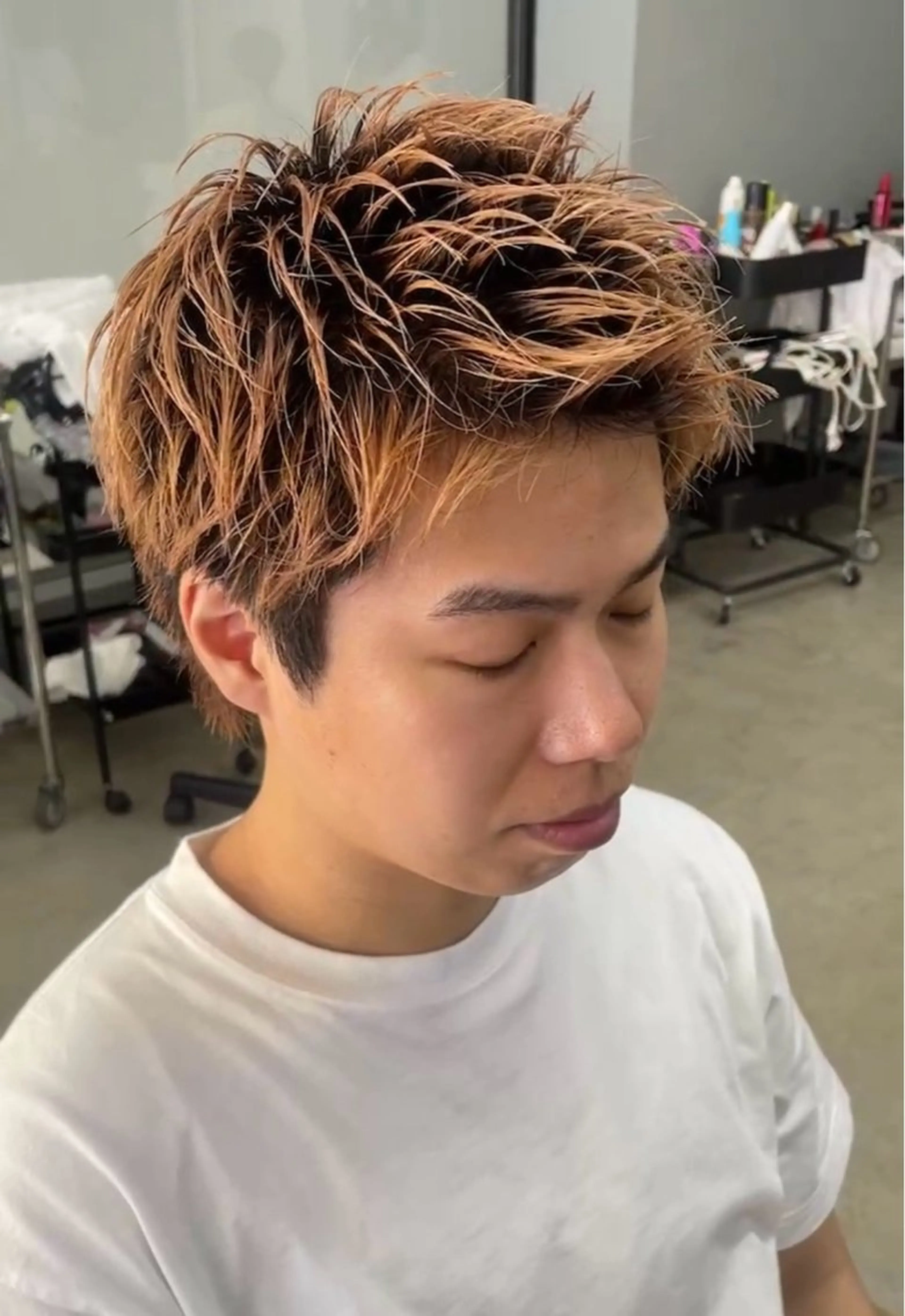 ショート メンズ カット ヘアカラー メンズ専門サロン wokeのヘアスタイル