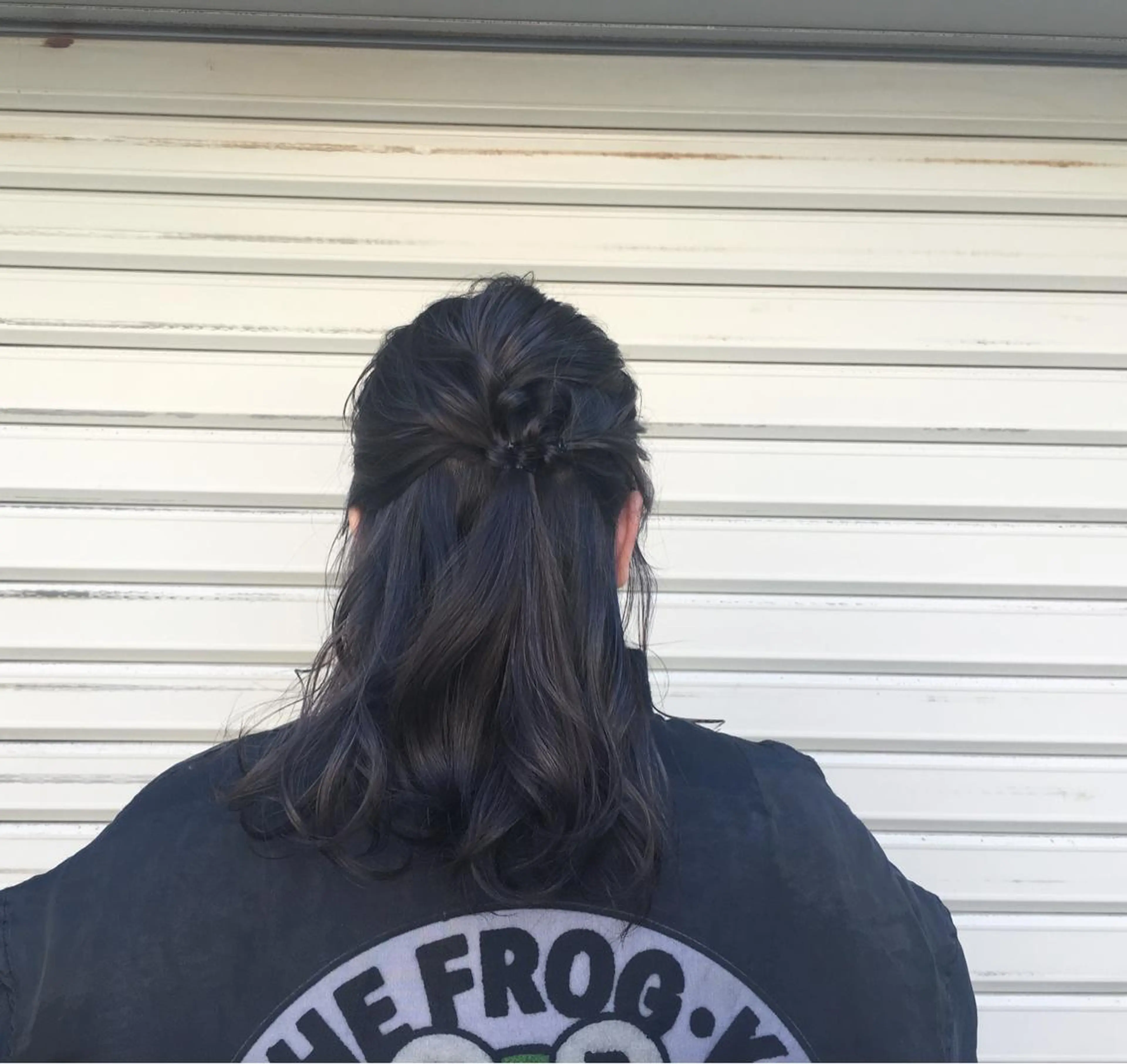 ロング カラー ヘアアレンジ ハーフアップ 野々村 朋美のヘアスタイル