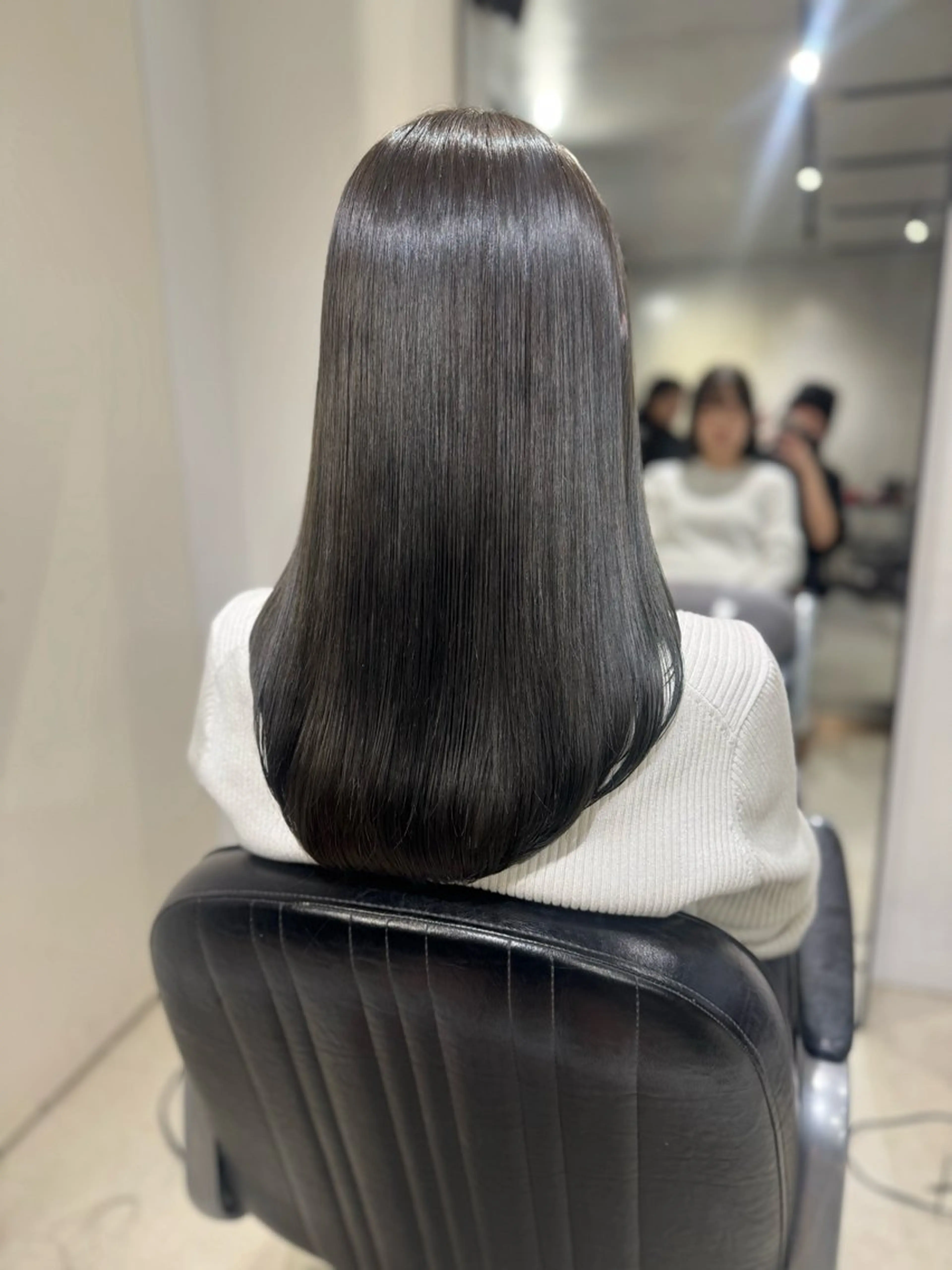 ロング カラー パーマ ヘアアレンジ カット ヘアカラー トリートメント ヘアセット 透明感/オリーブ/ グレージュ/YUKAのヘアスタイル