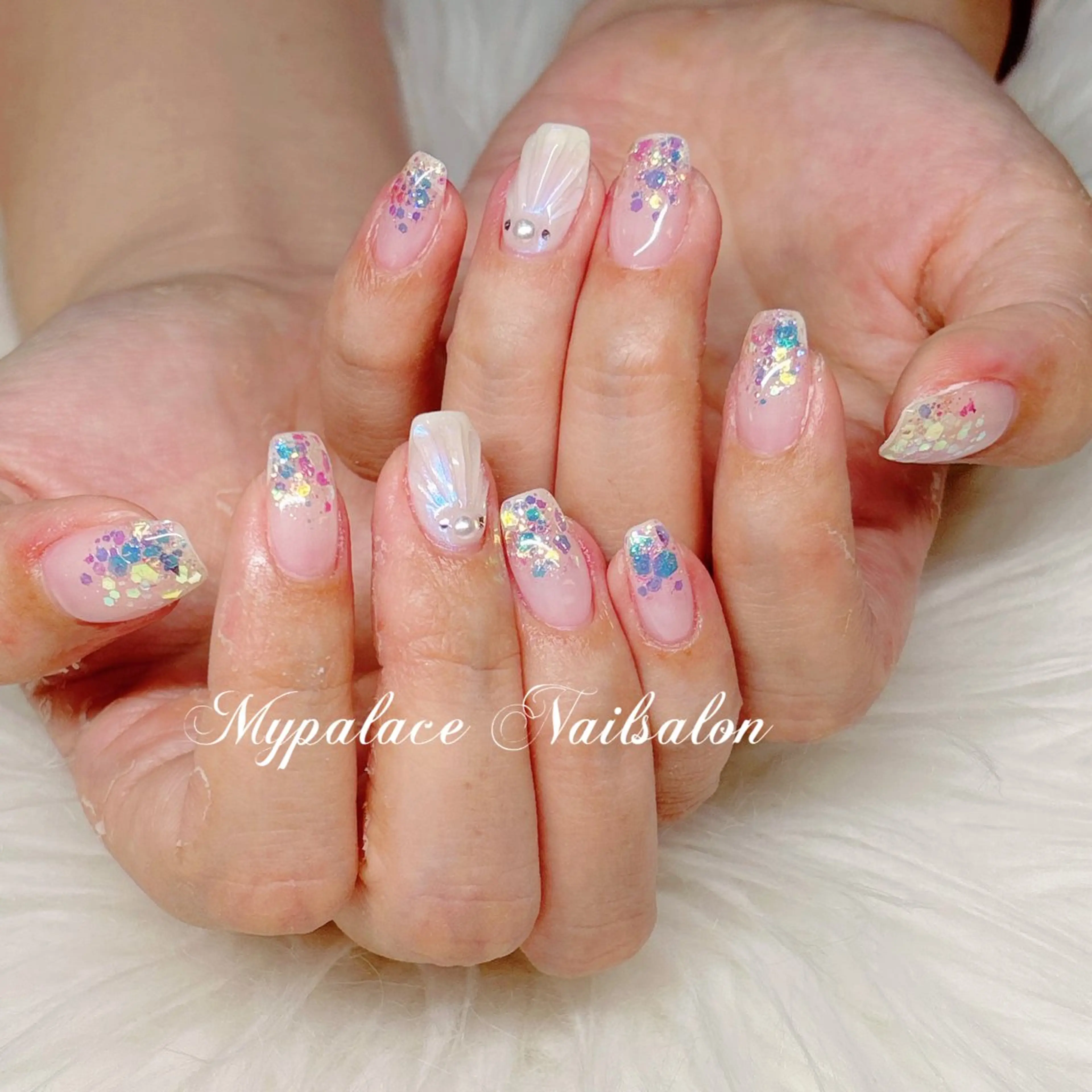 ネイル アートネイル キラキラネイル ラメ(グリッター) ハンドネイル Yuis Nailスカルプ専門のネイルデザイン