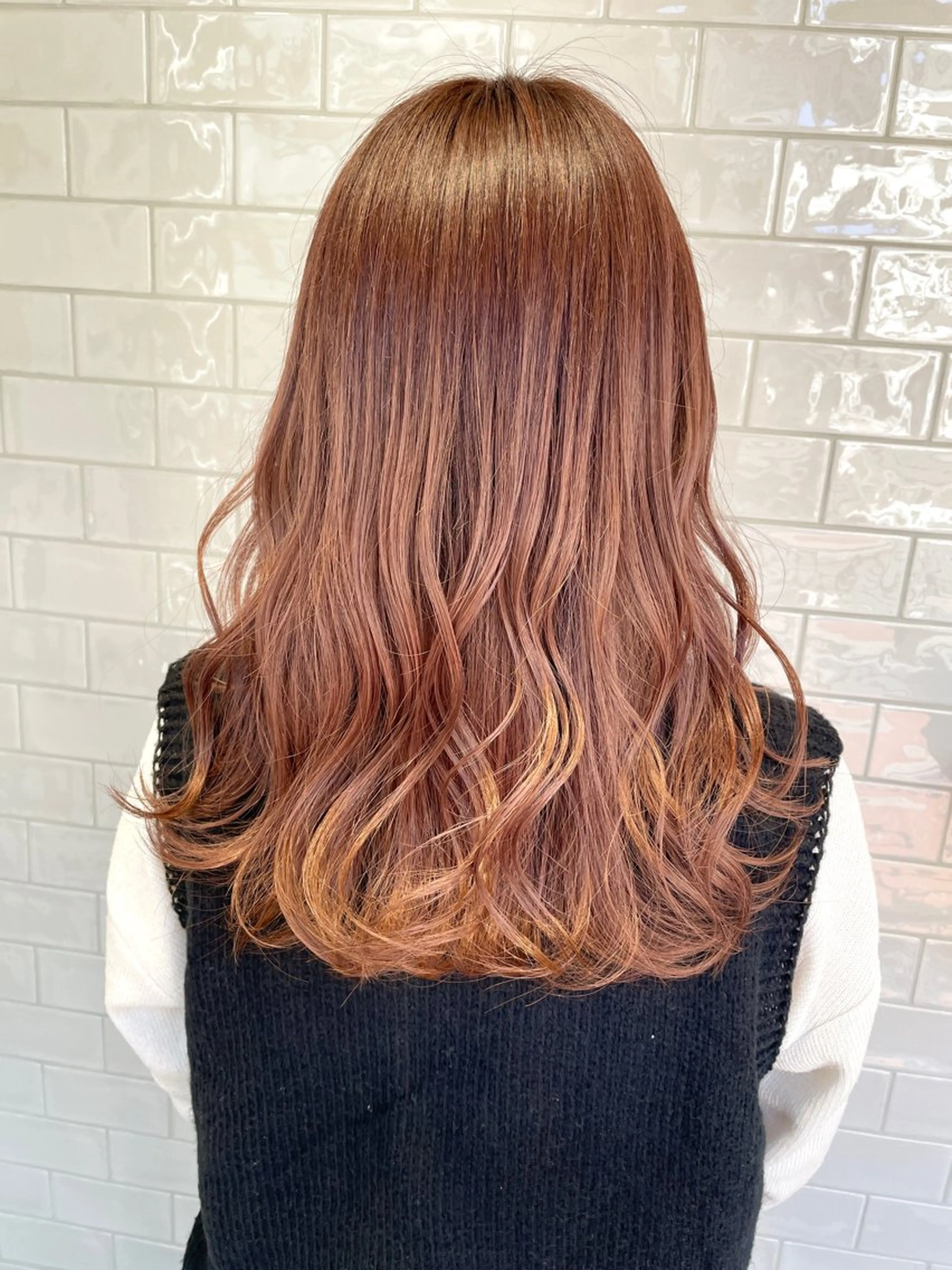 セミロング ヘアカラー SALOWIN north茶屋町店所属・💎透明感カラー💎 ナチュラルテイストのヘアスタイル