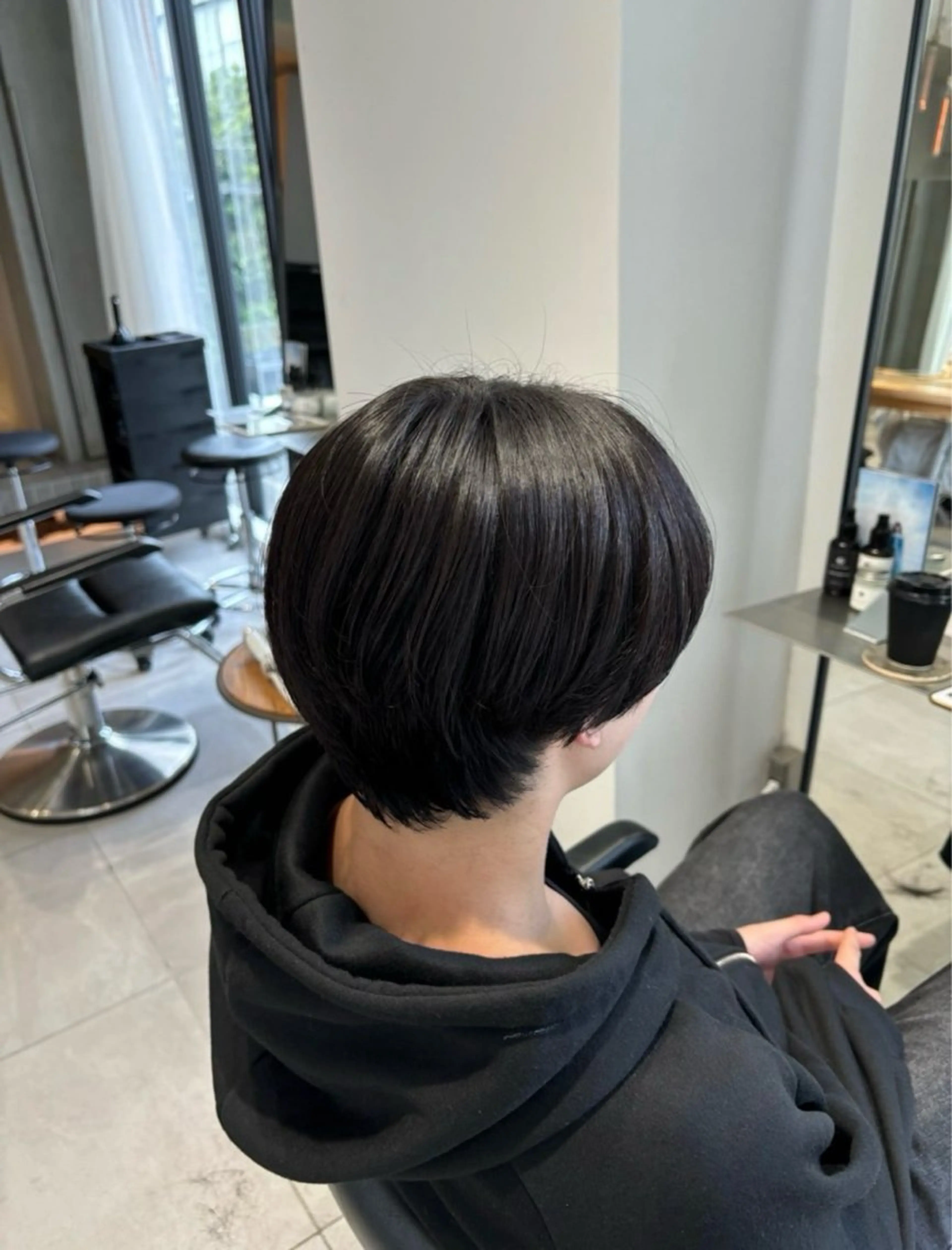 メンズ るり 暗髪・艶カラーのヘアスタイル