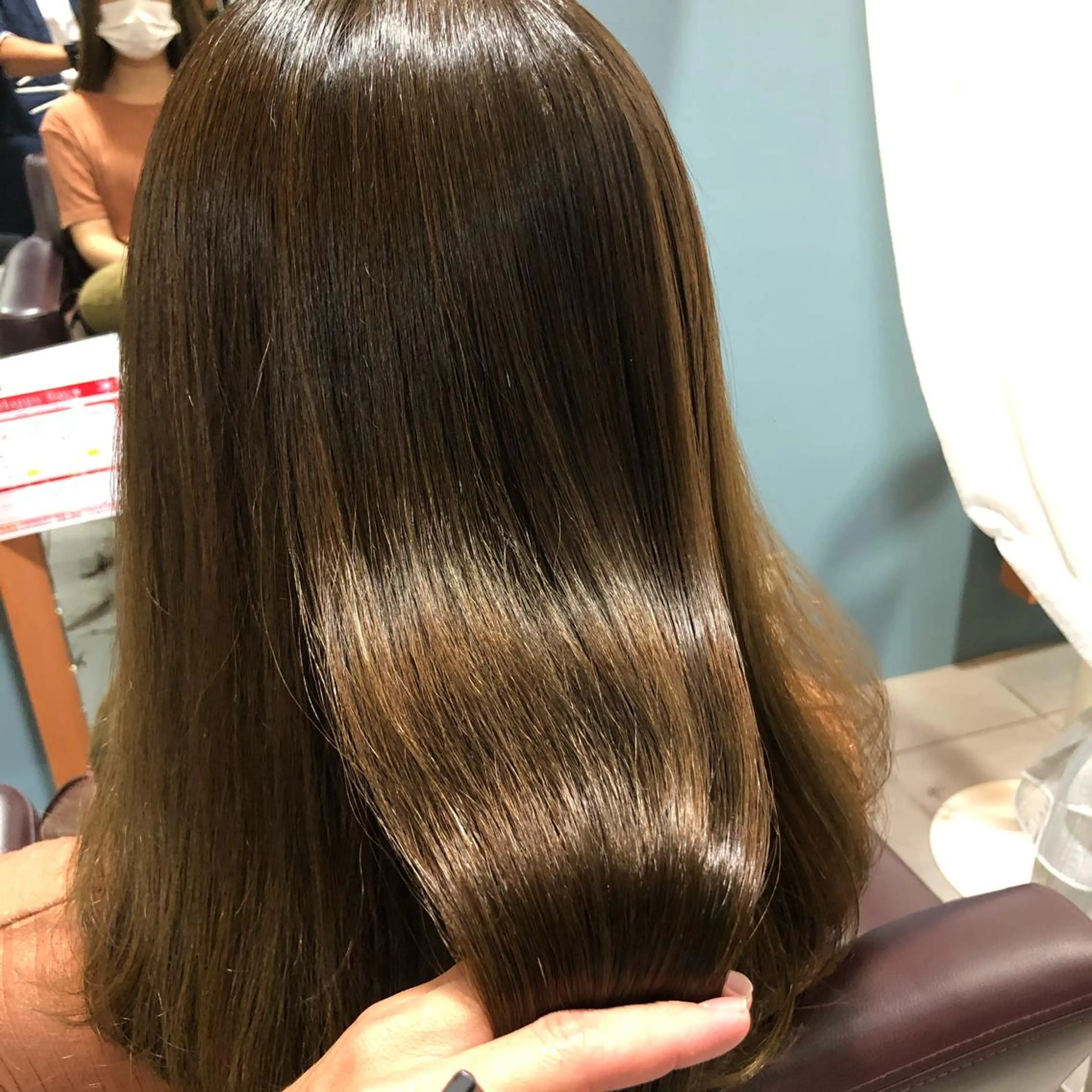ロング カット 縮毛矯正 トリートメント 西川 仁のヘアスタイル