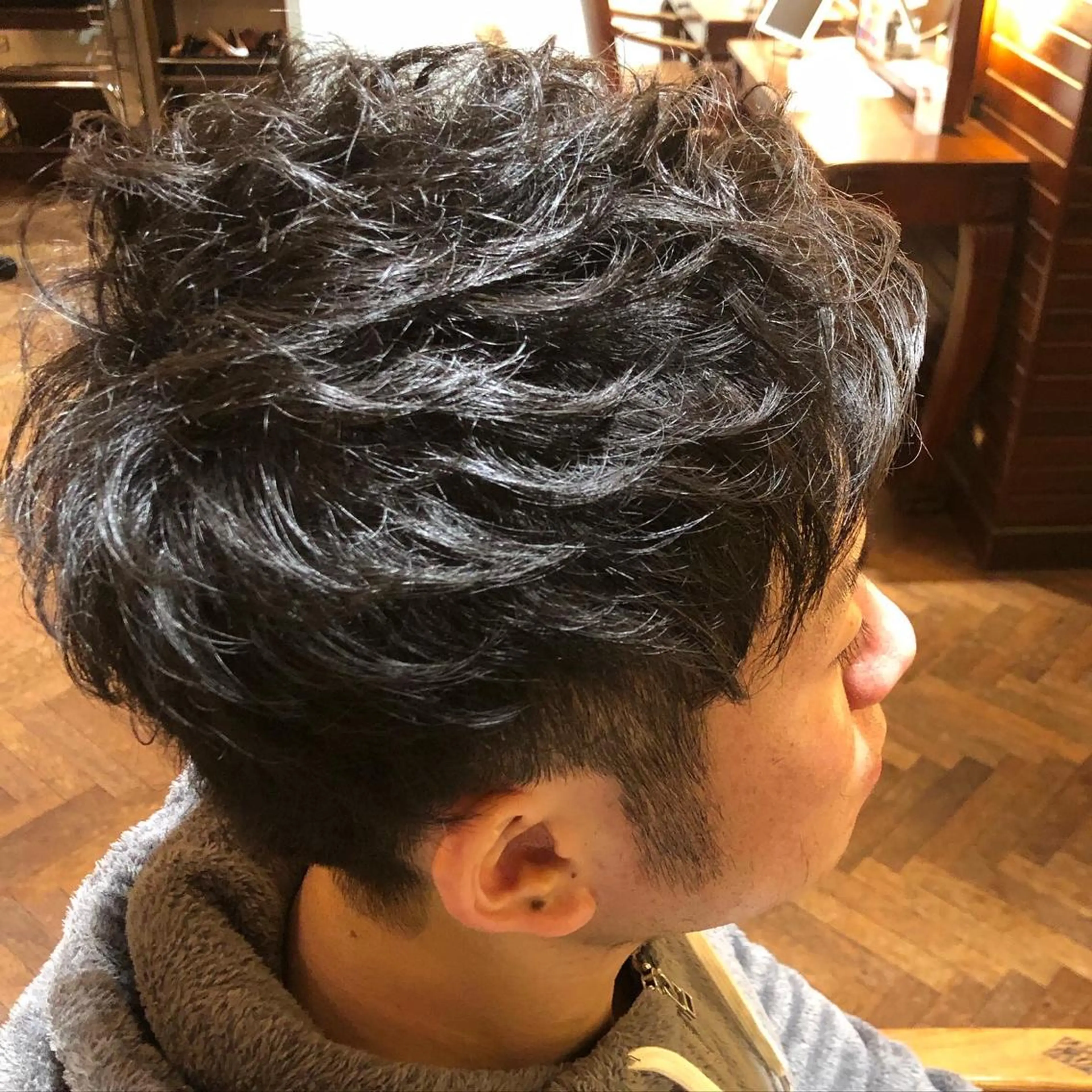 ショート メンズ 刈り上げ レイヤーカット stylist YUTOのヘアスタイル