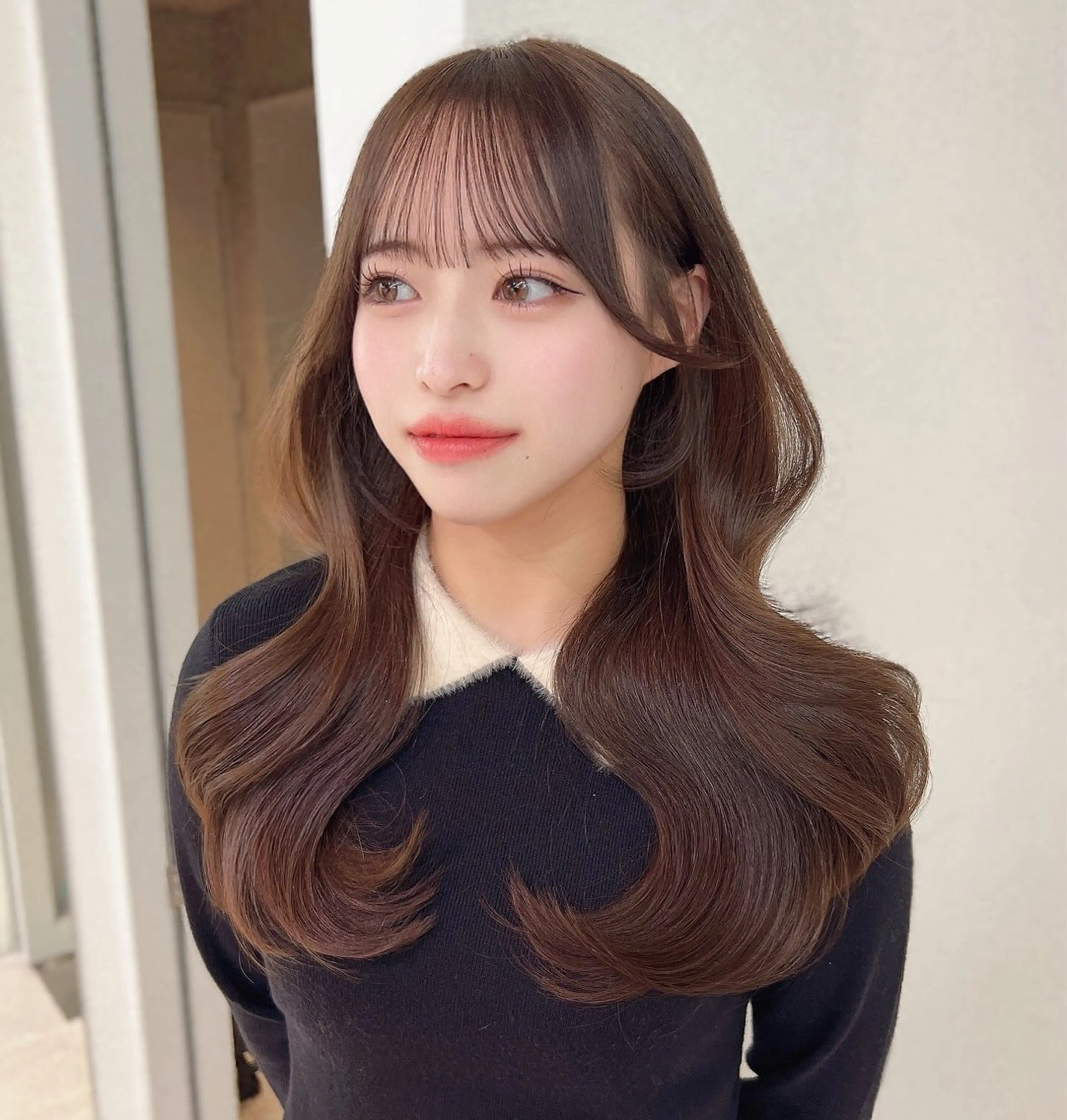 ロング カラー カット ヘアカラー トリートメント kumu 栄のヘアスタイル