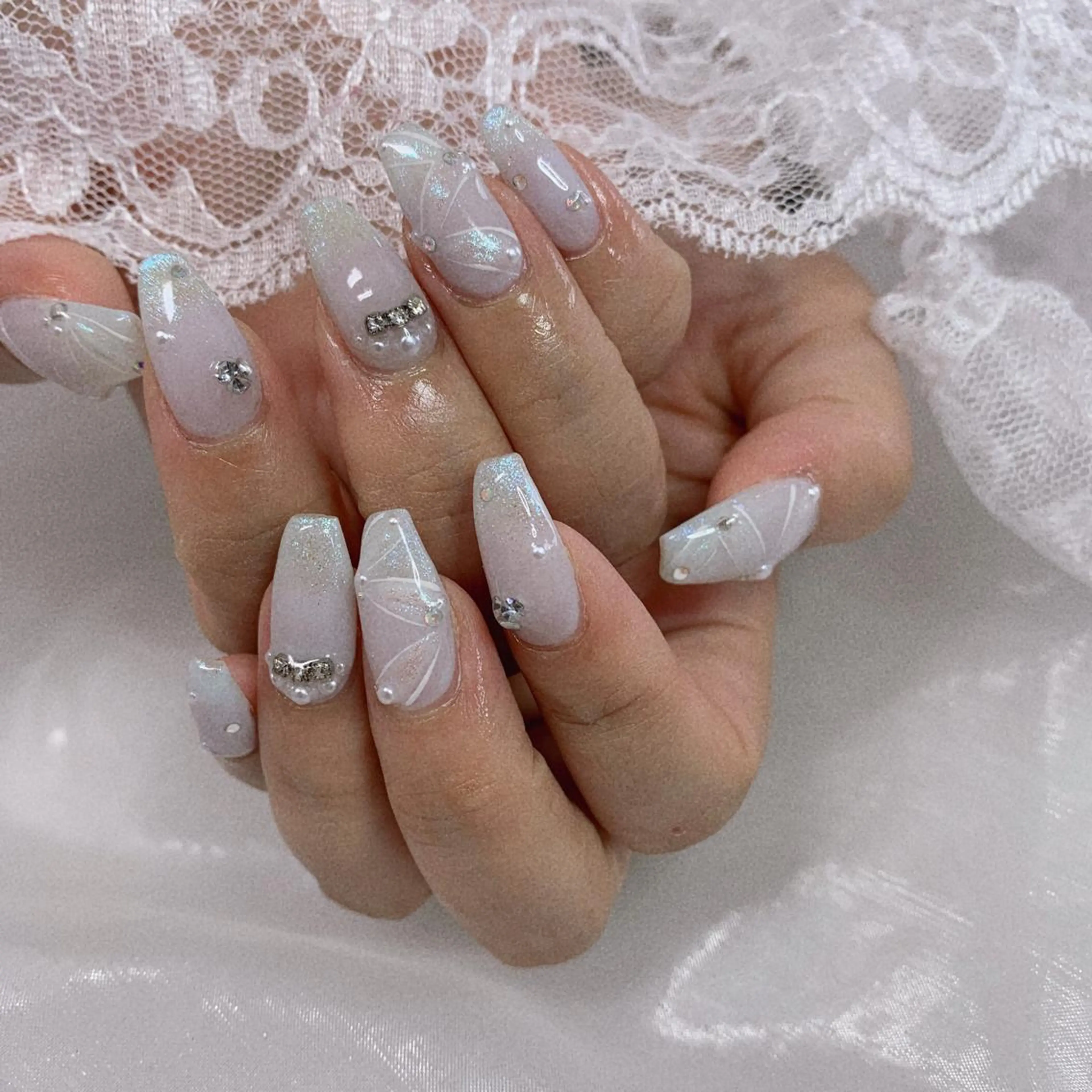 ネイル ハンドネイル La neige* yuki 🥯🍑のネイルデザイン
