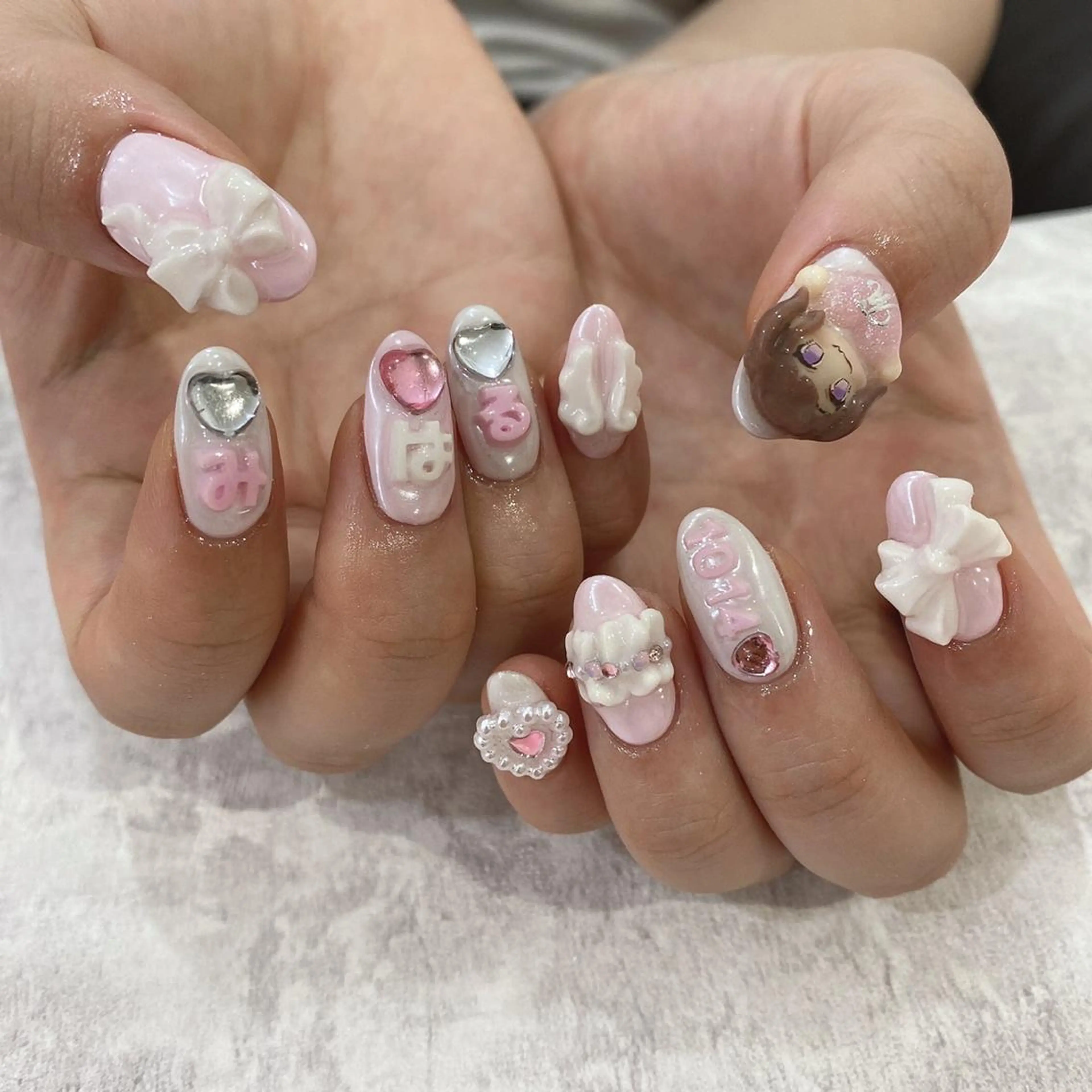 ミディアム ネイル cho nailのネイルデザイン