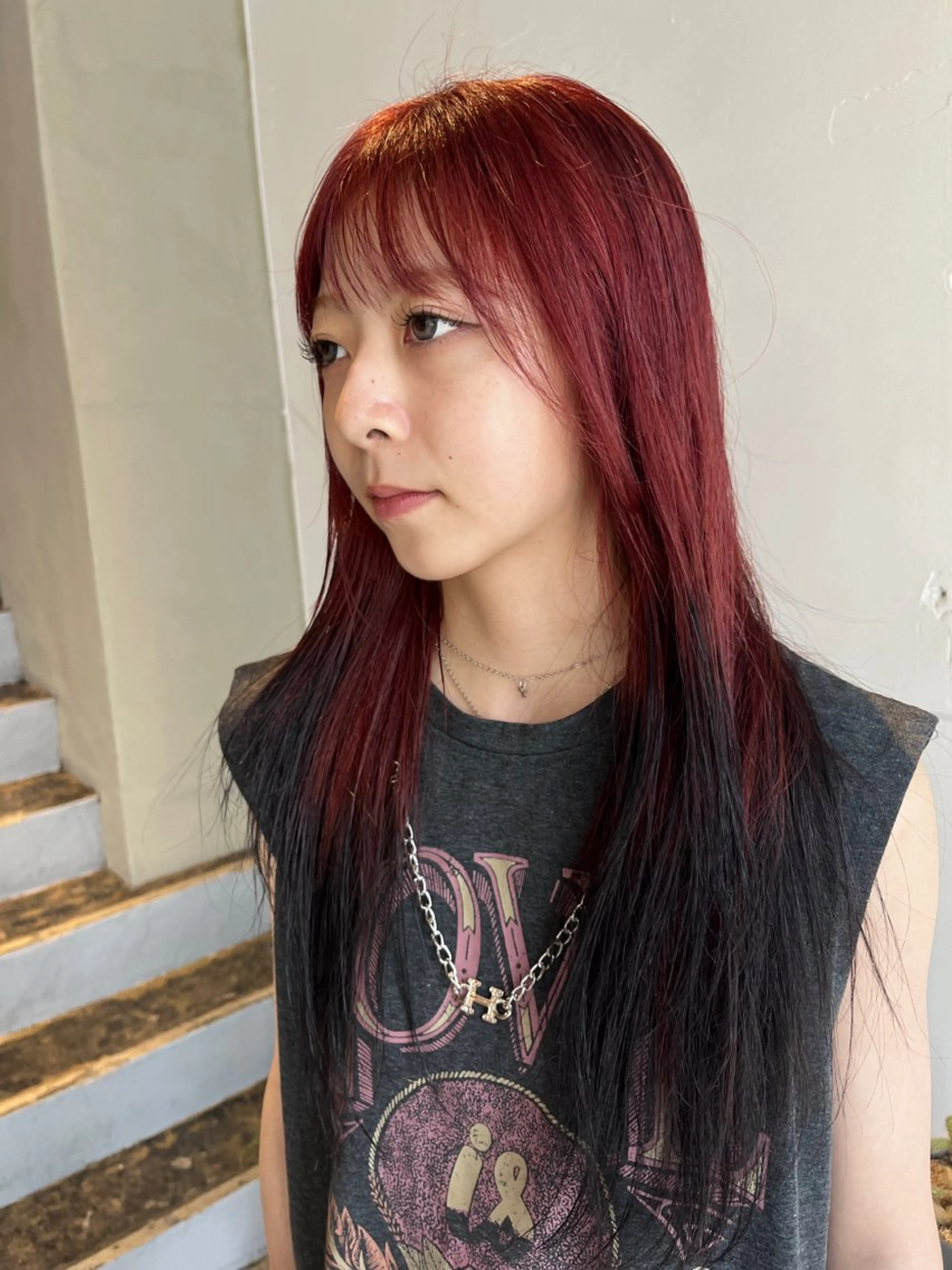 ロング カラー 藤井 美歩/赤髪のヘアスタイル