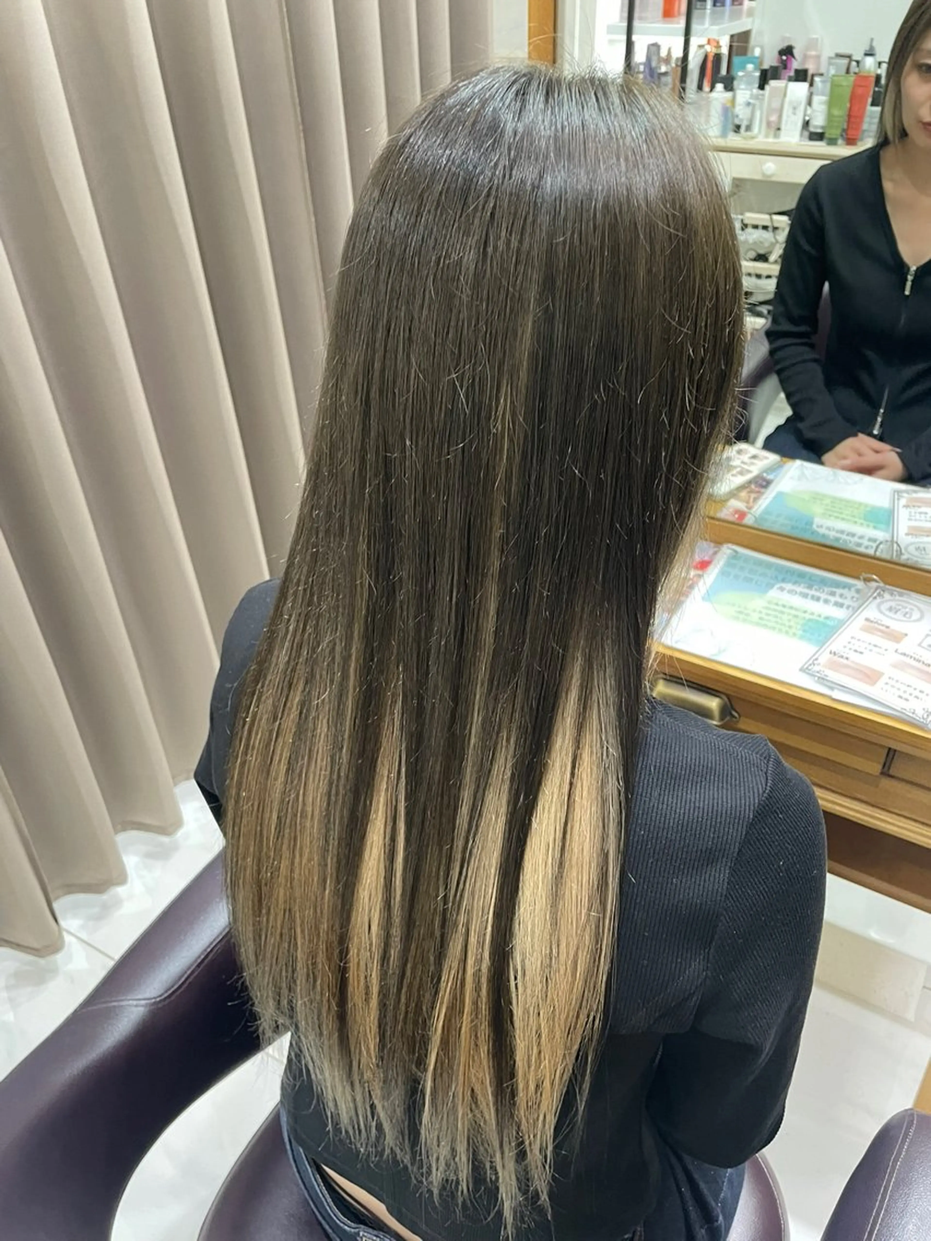 カラー ベージュカラー インナーカラー GRANDEUR焼津 村越 捺稀のヘアスタイル
