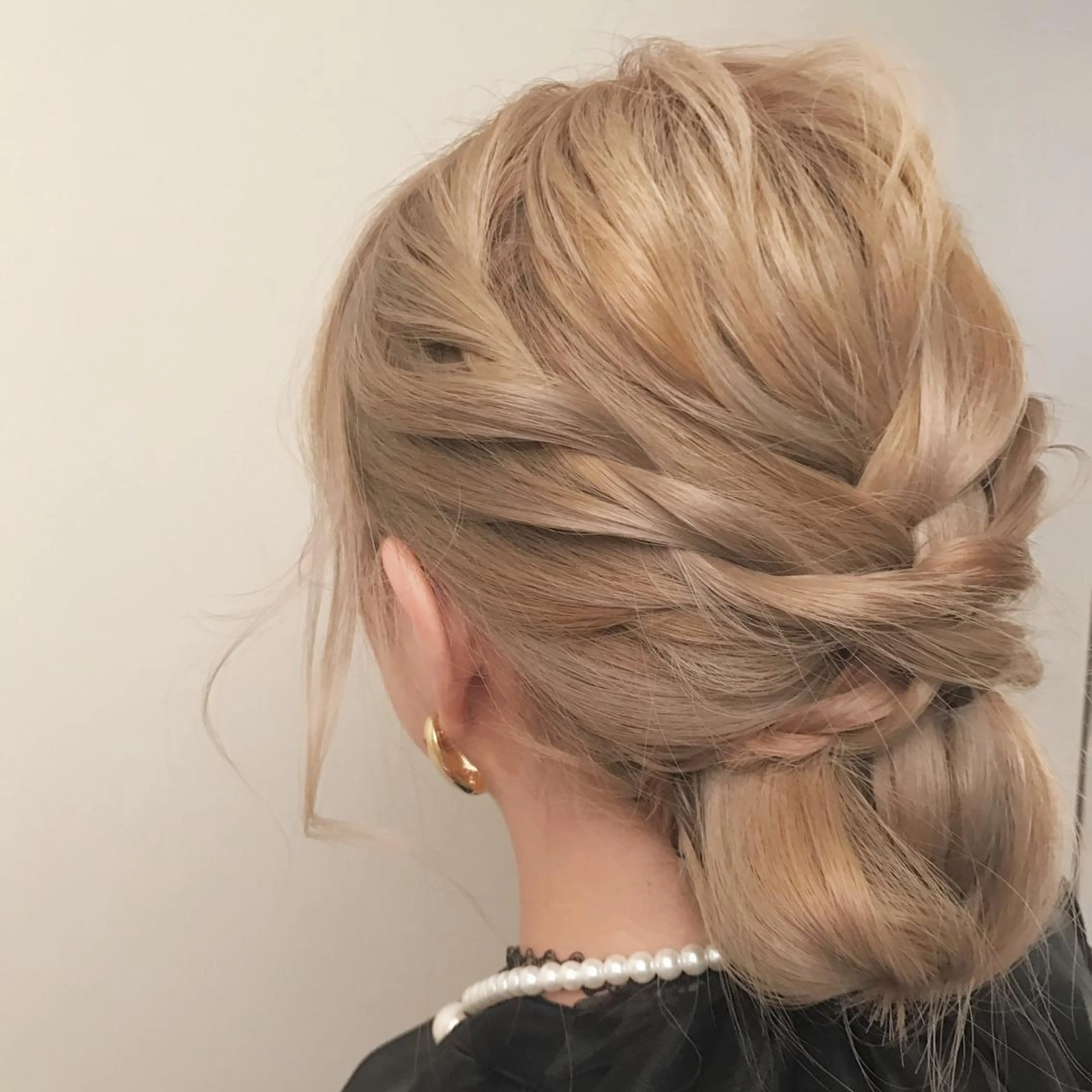 ロング ヘアアレンジ AILEE所属・ウルフカット レイヤーカット上柿のヘアスタイル