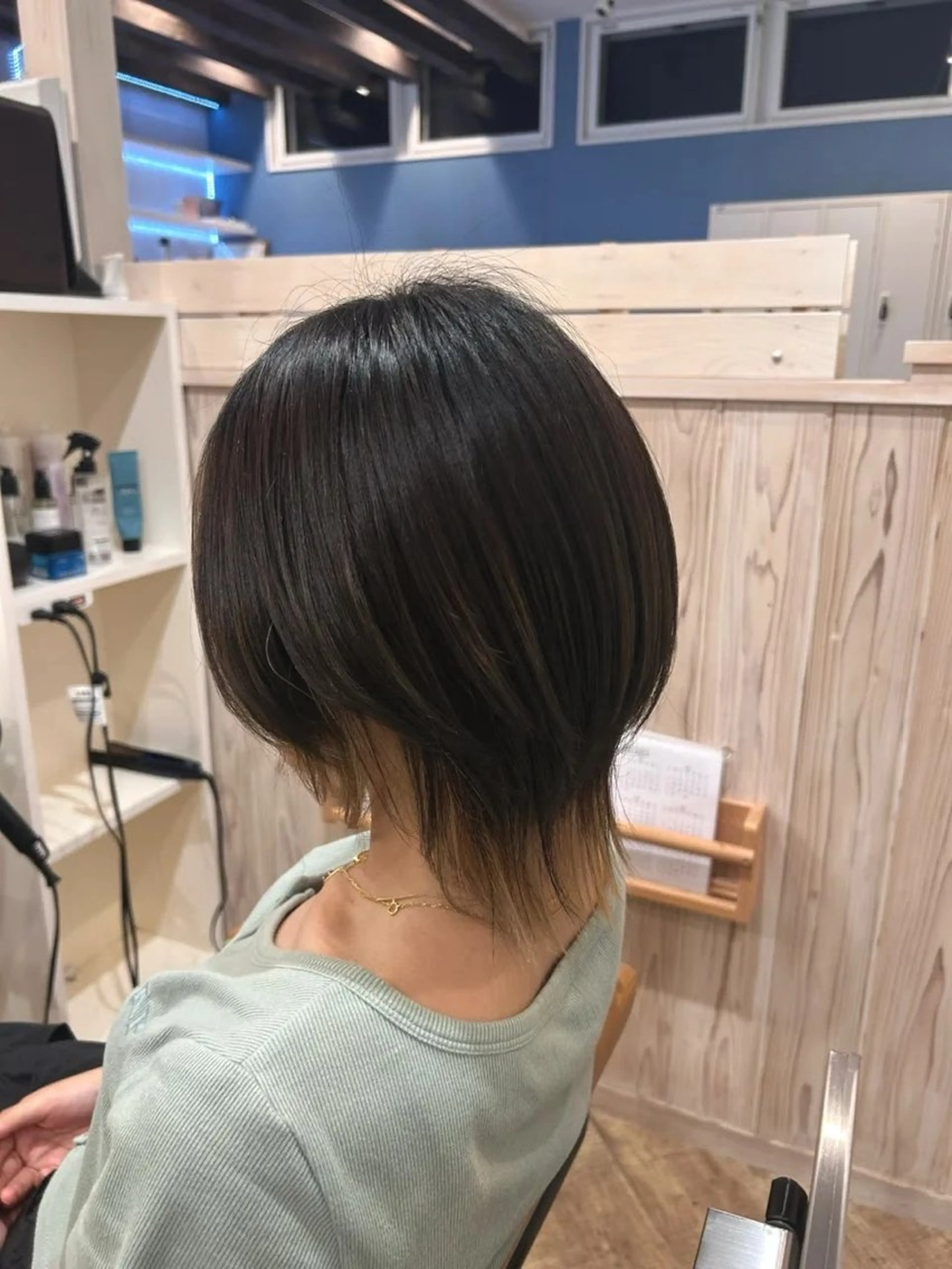 ショート ヘアカラー Plus 1st所属・石崎 奈那のヘアスタイル