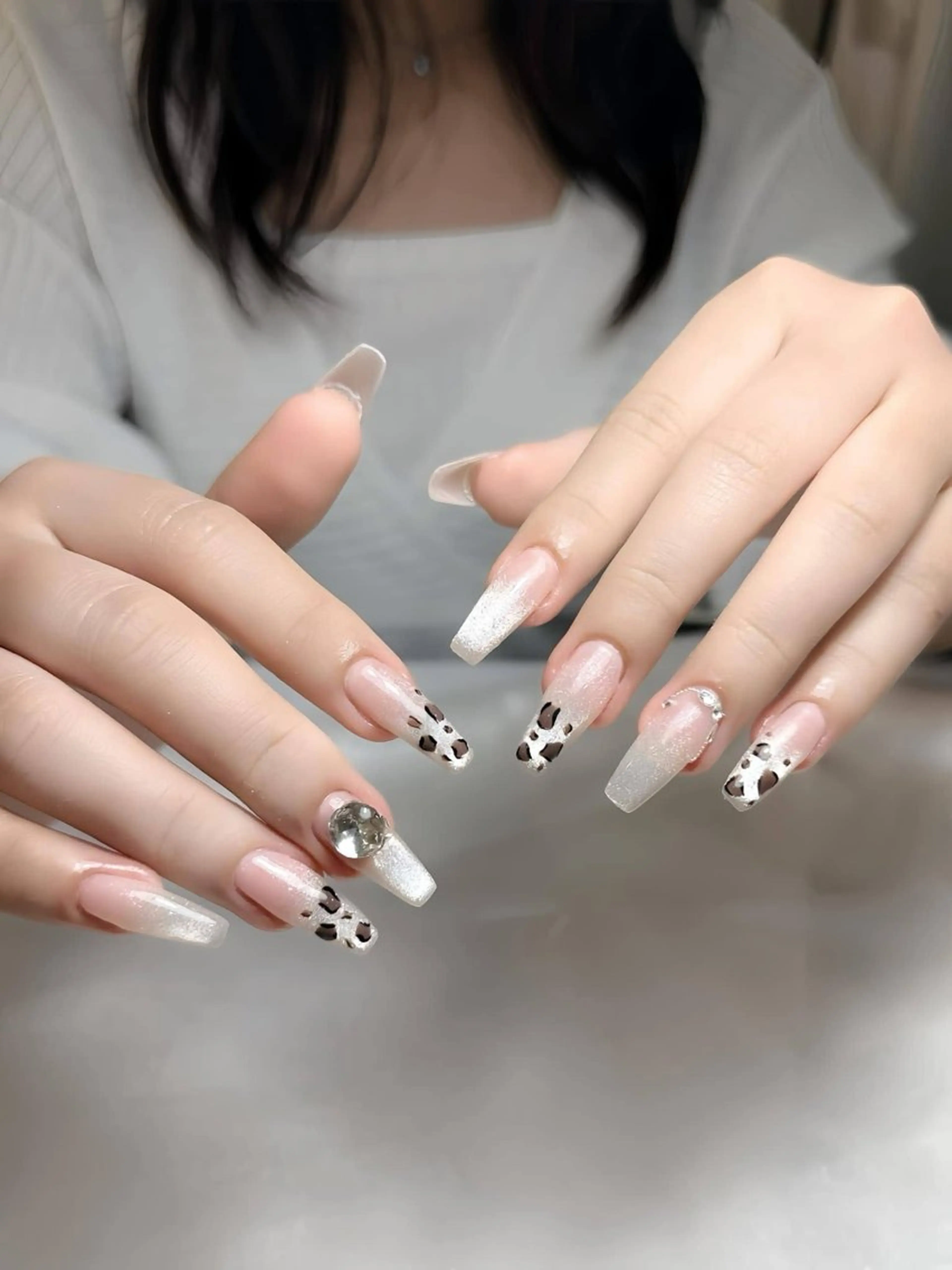 ネイル アートネイル チークネイル フレンチネイル ジェルネイル キラキラネイル Lily nails studio所属・ネイルサロン Lilyのネイルデザイン