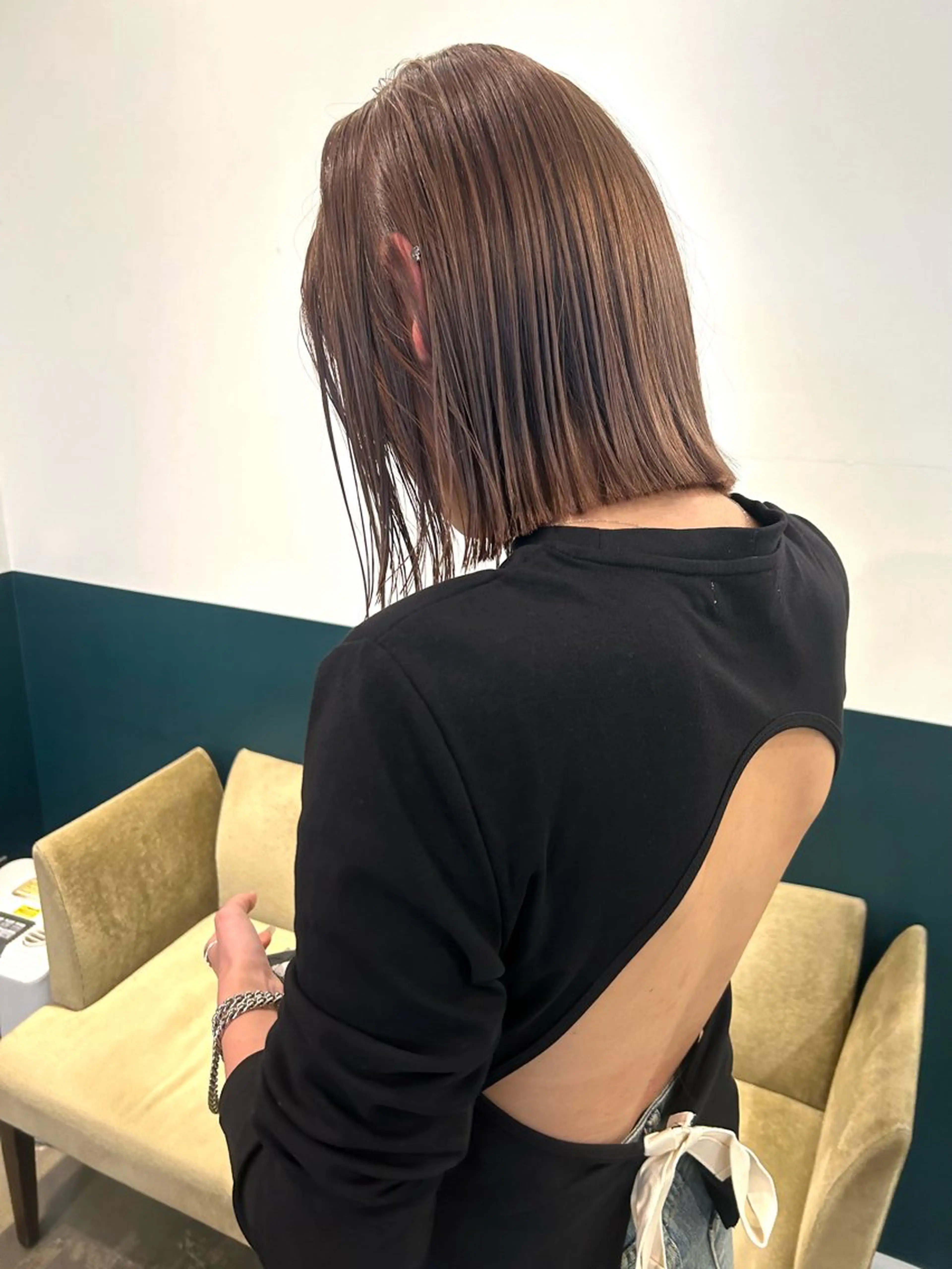ミディアム 大川 麻尋のヘアスタイル