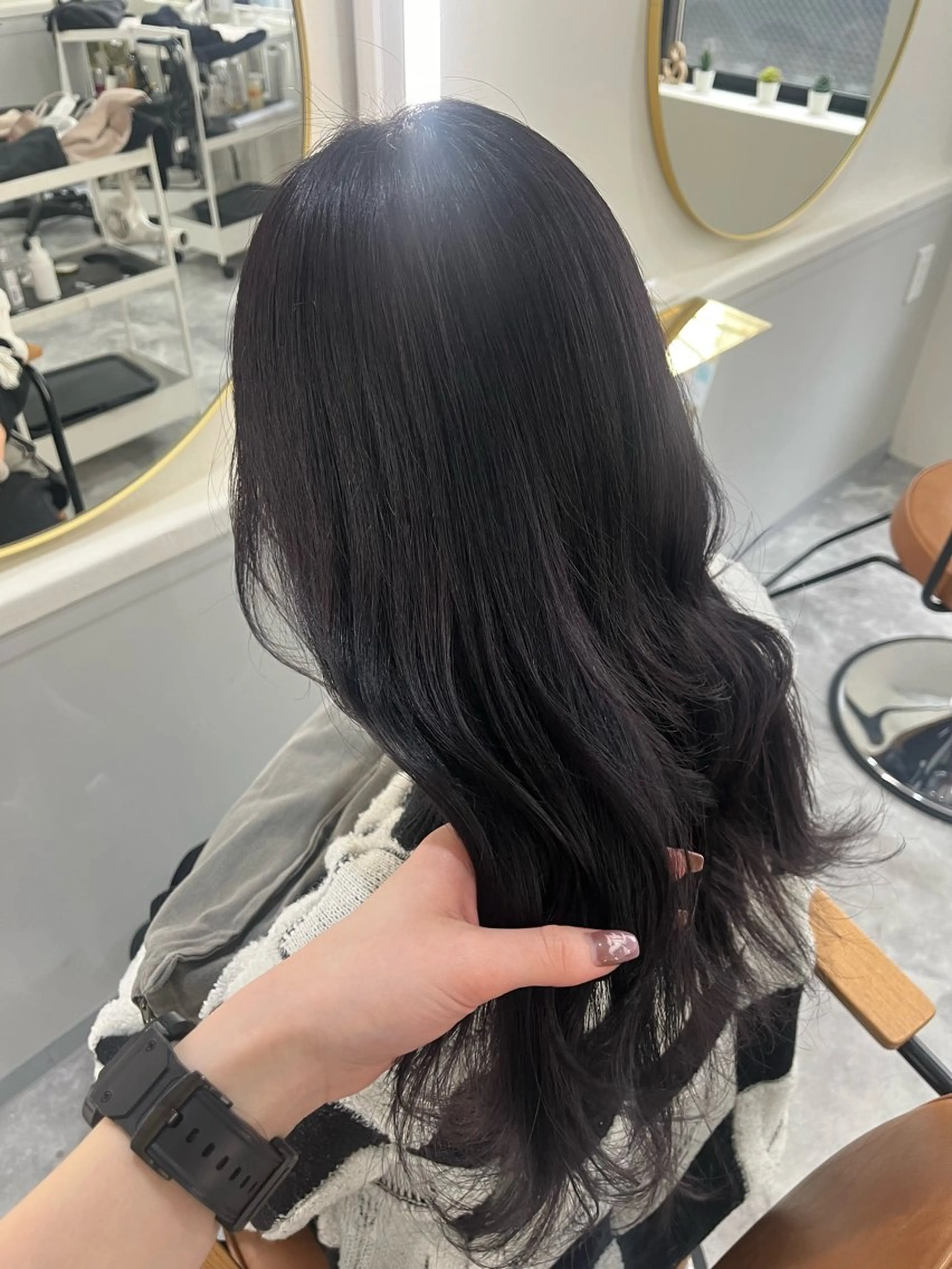 ロング カラー ベージュカラー ブリーチ ブラウンカラー ハイトーンカラー イルミナカラー ヘアカラー トリートメント Risa🐈‍⬛/ グレージュ/透明感のヘアスタイル