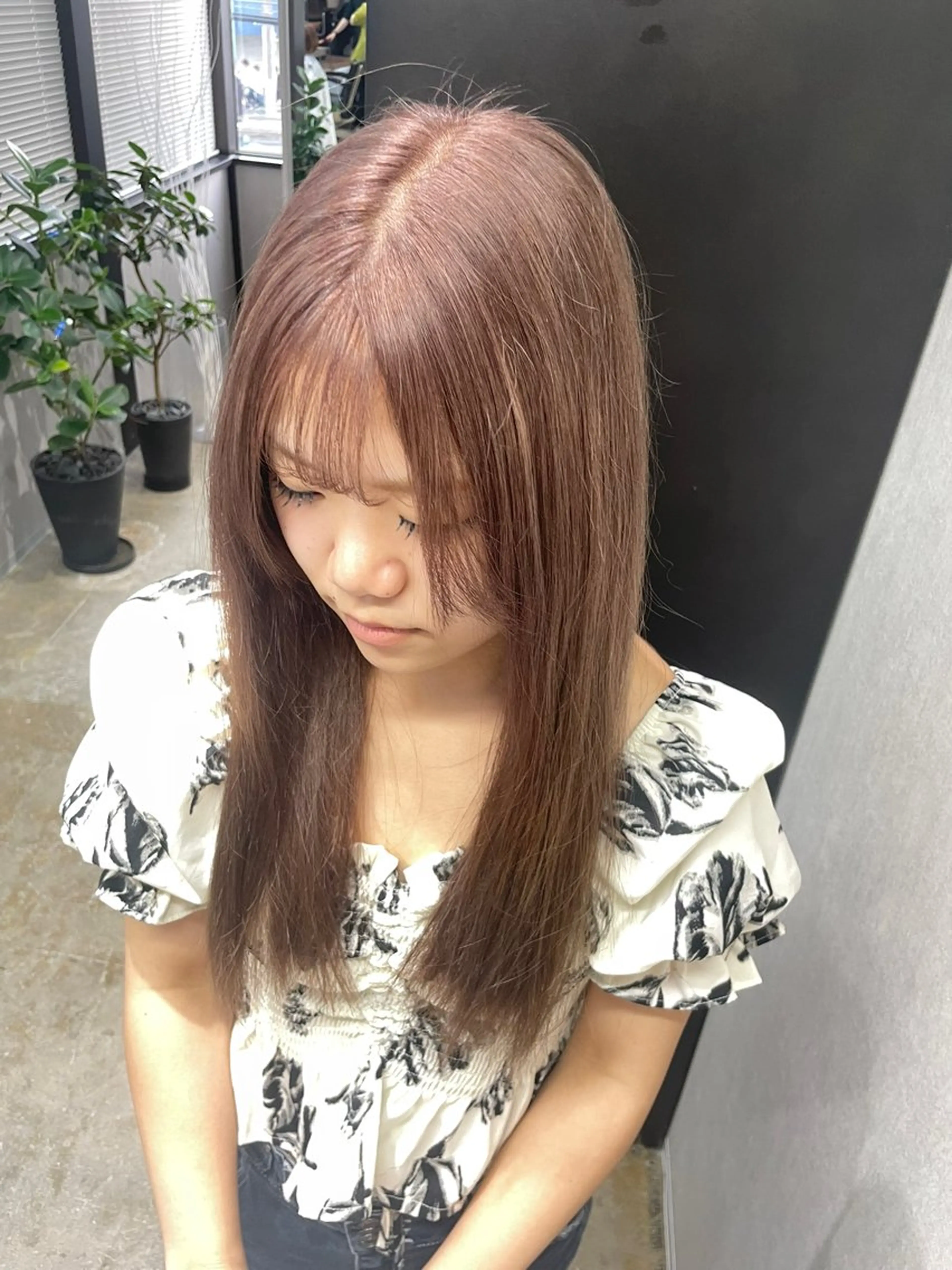 ロング カラー ベージュカラー ブリーチ ミルクティーベージュ ヘアカラー ブレンバイドット所属・ニュアンスカラー/ 🫧レミ(坊主)のヘアスタイル