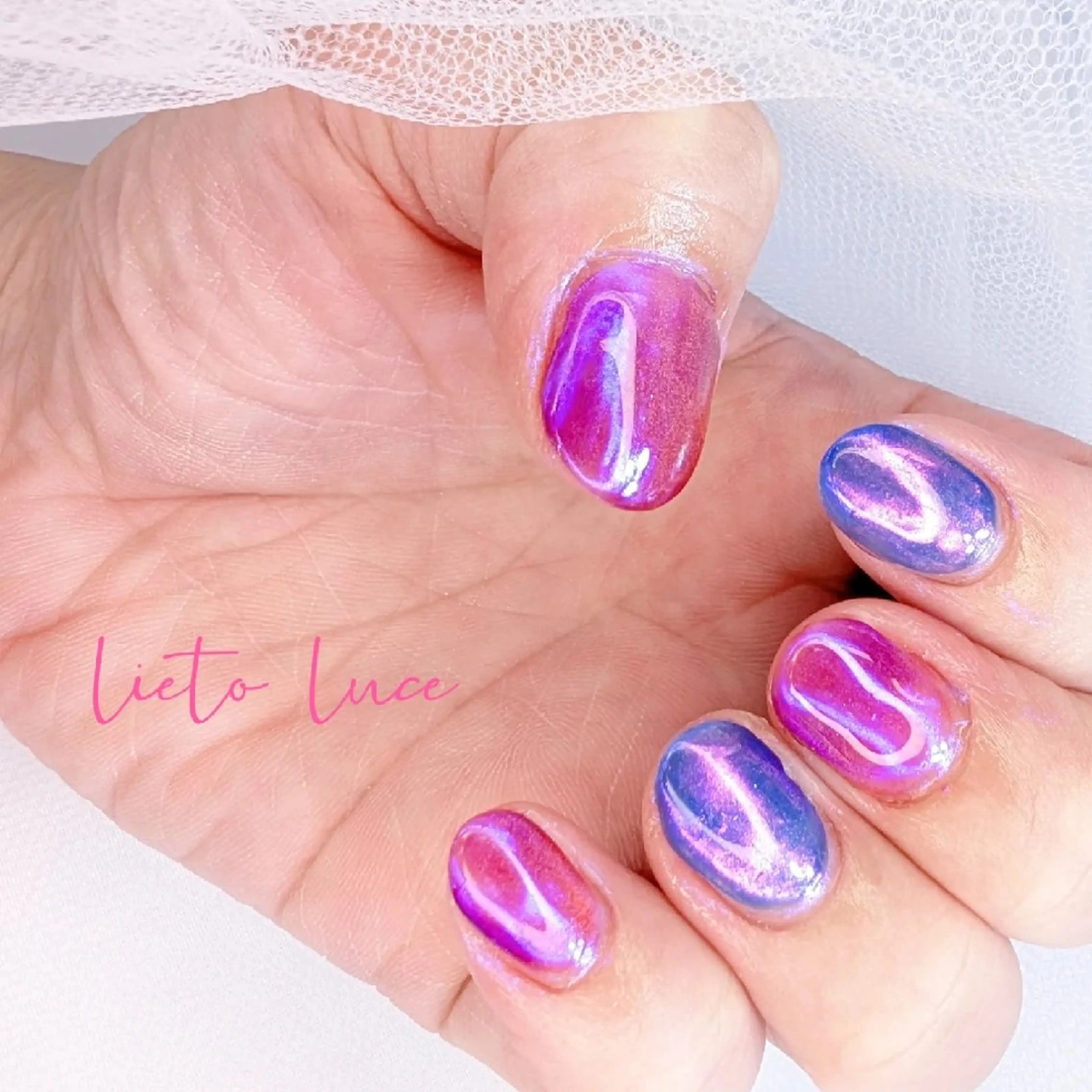 カラー ハンドネイル lieto luce Yukaのネイルデザイン