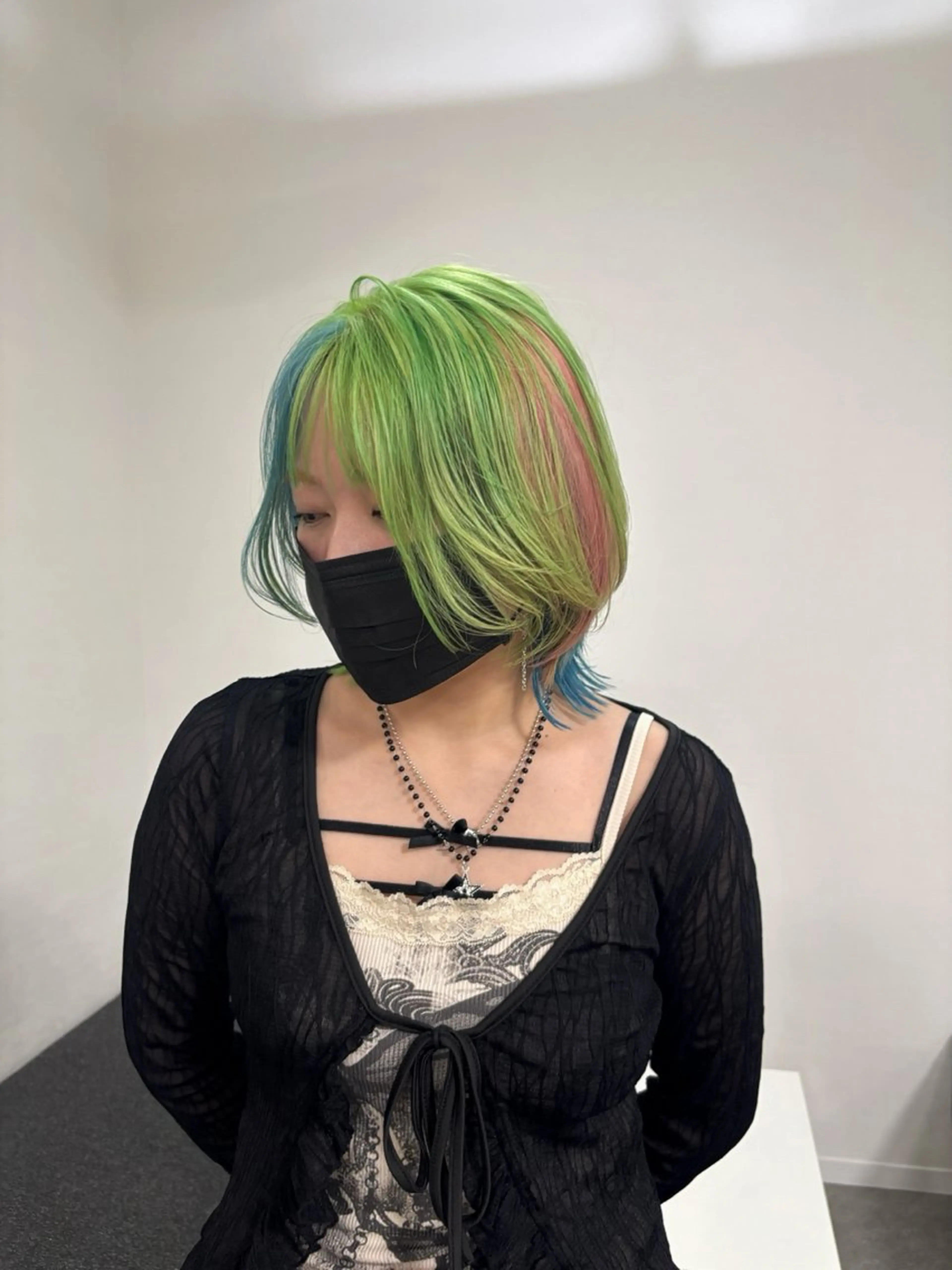 カラー カット ヘアカラー トリートメント 抜け感ヘア໒꒱ブリー チ໒꒱chihanaのヘアスタイル