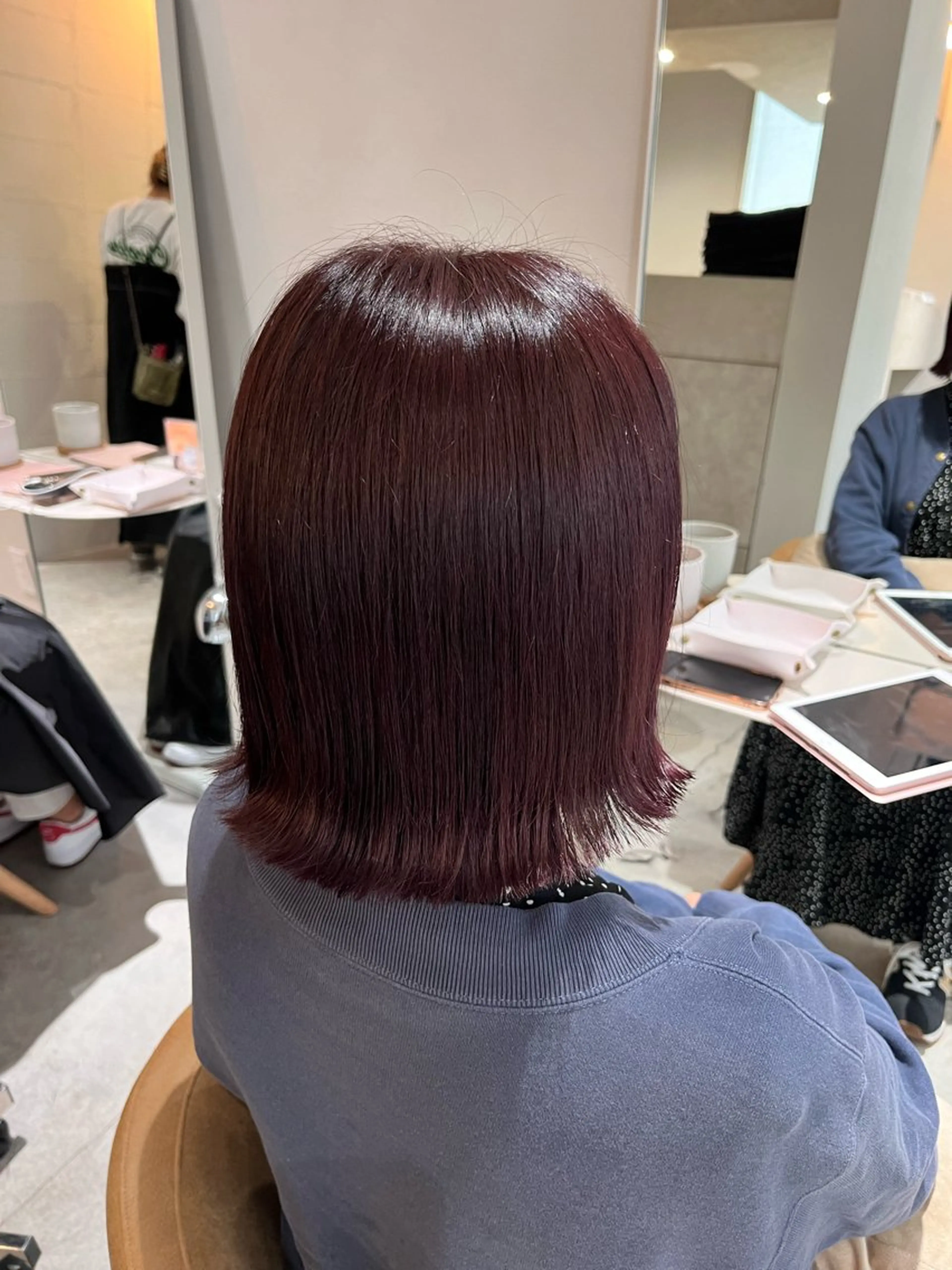 ミディアム カラー ピンクカラー ピンクパープル パープルカラー 暖色カラー／ ヘアセット🌛櫻井舞のヘアスタイル