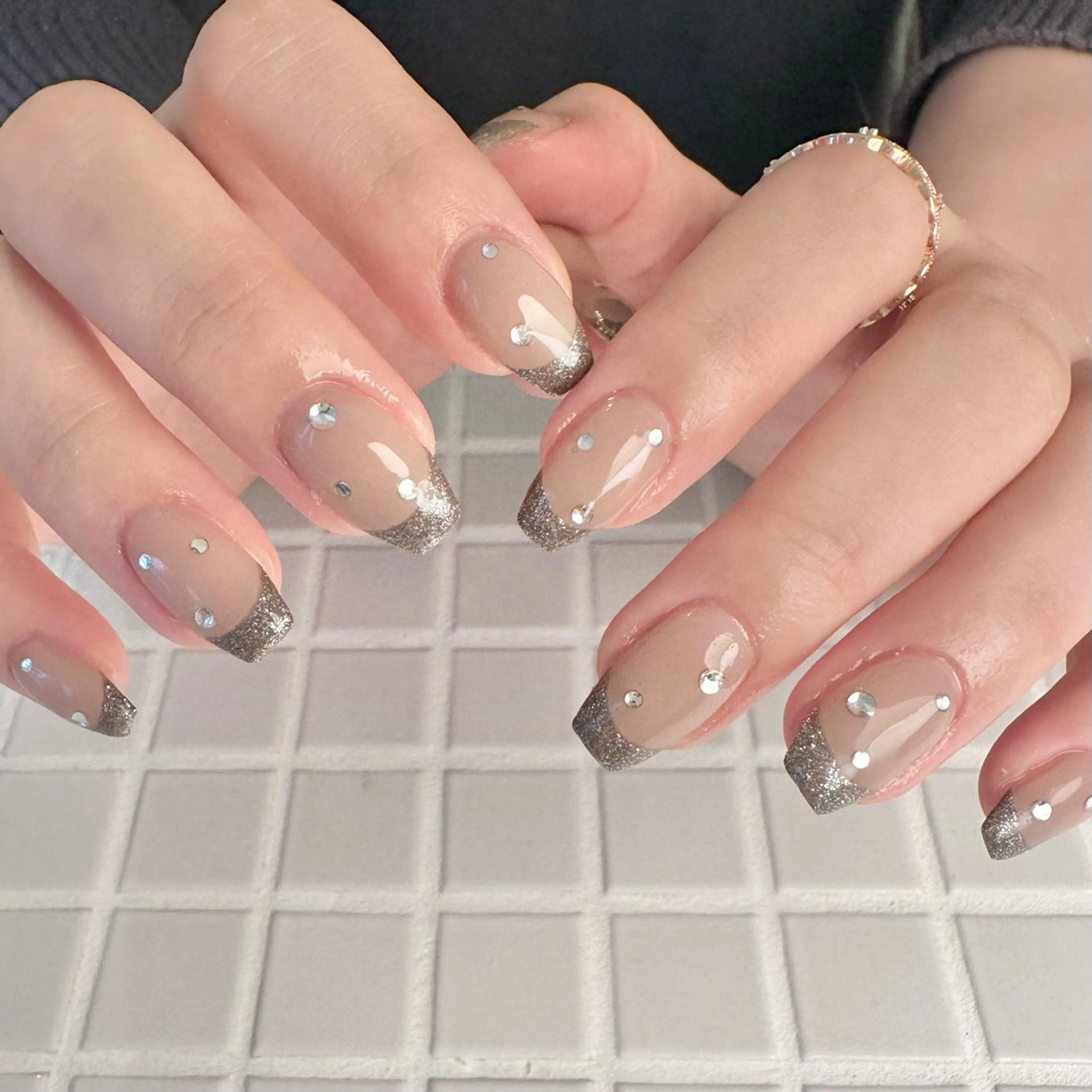 ネイル ハンドネイル yuka🩶 渋谷.表参道Nailのネイルデザイン