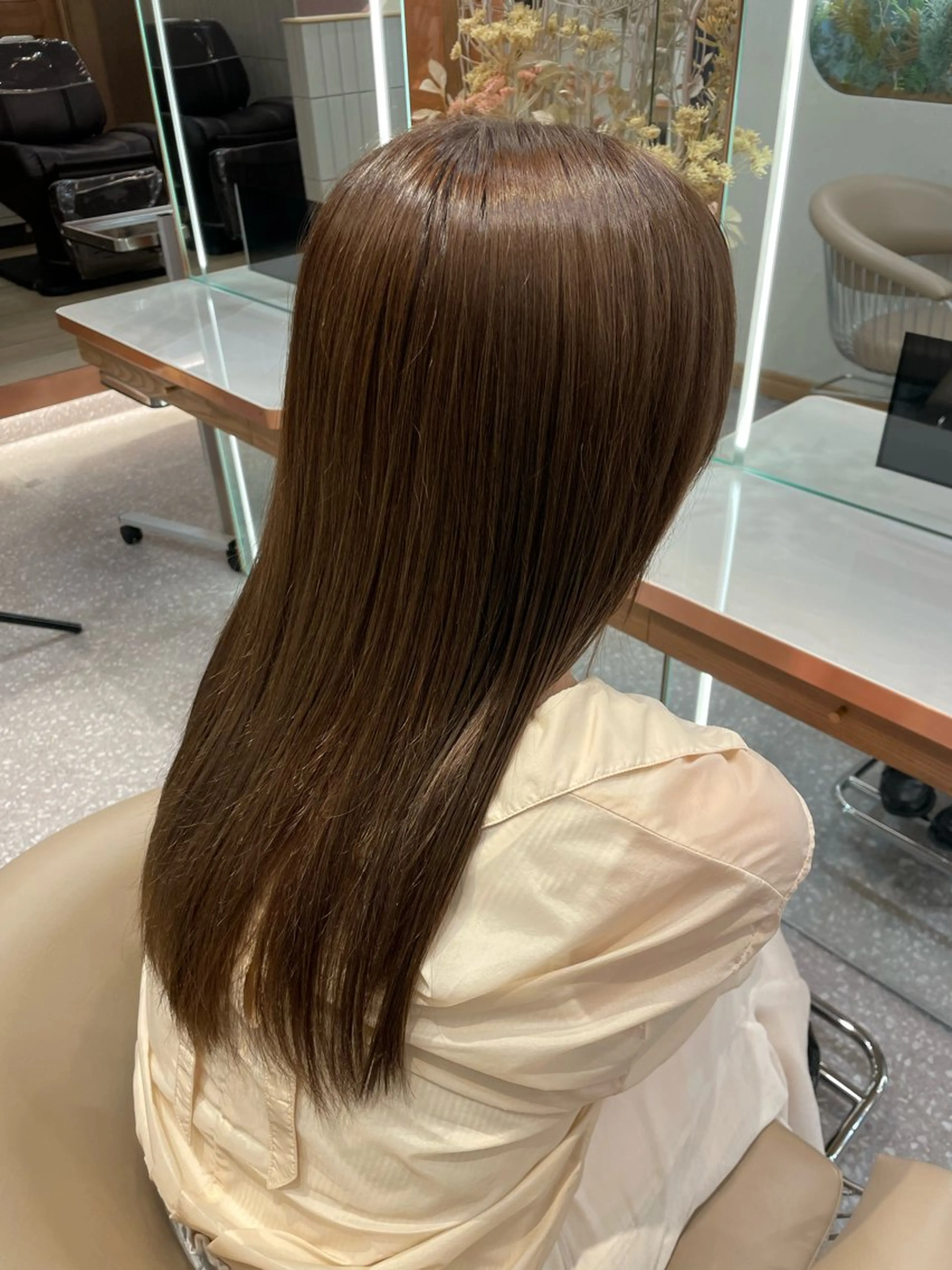 ロング 小山 遥得のヘアスタイル