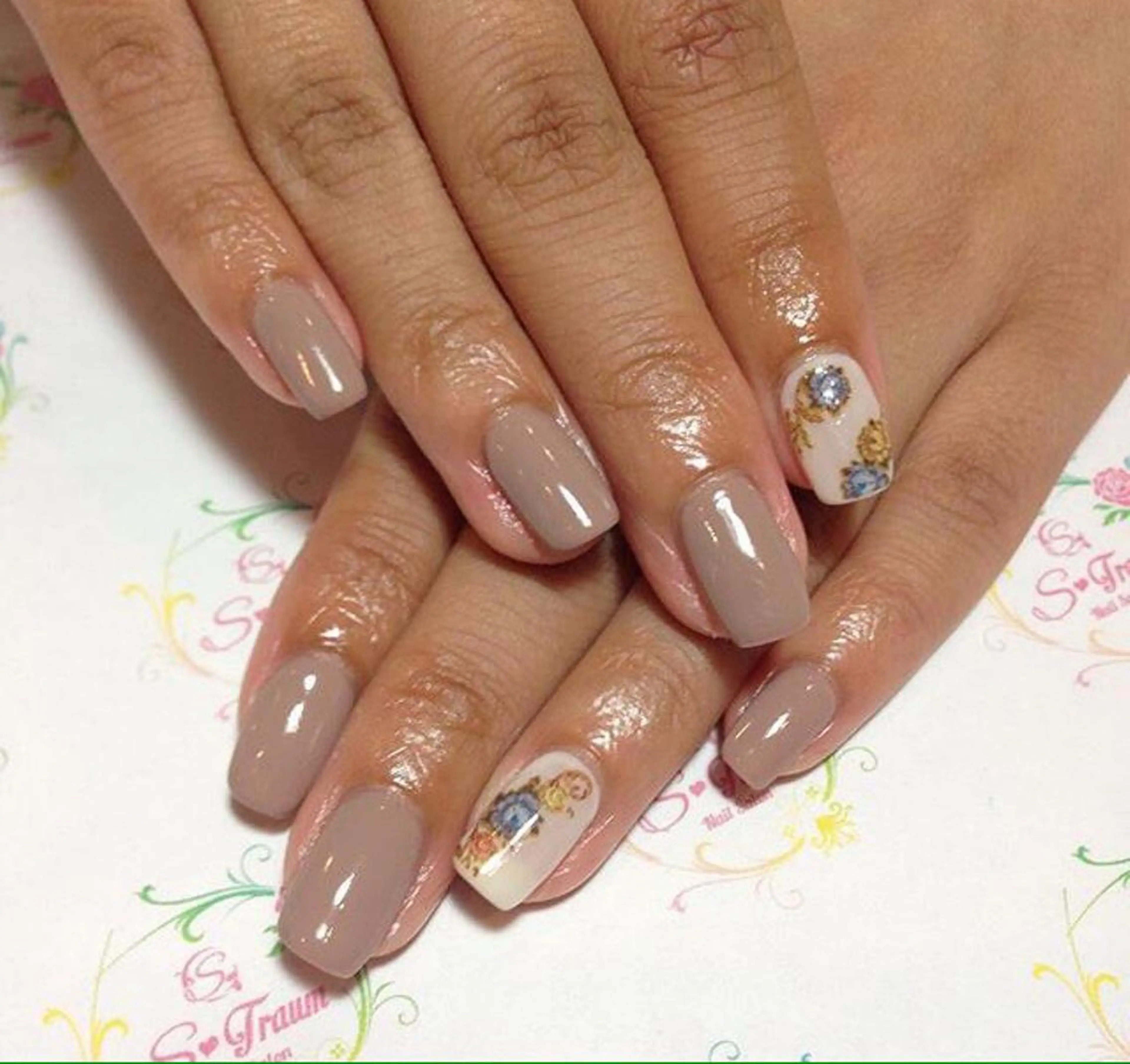 ネイル Nail Salon S-Traum所属・Nail Salon S-Traumのネイルデザイン