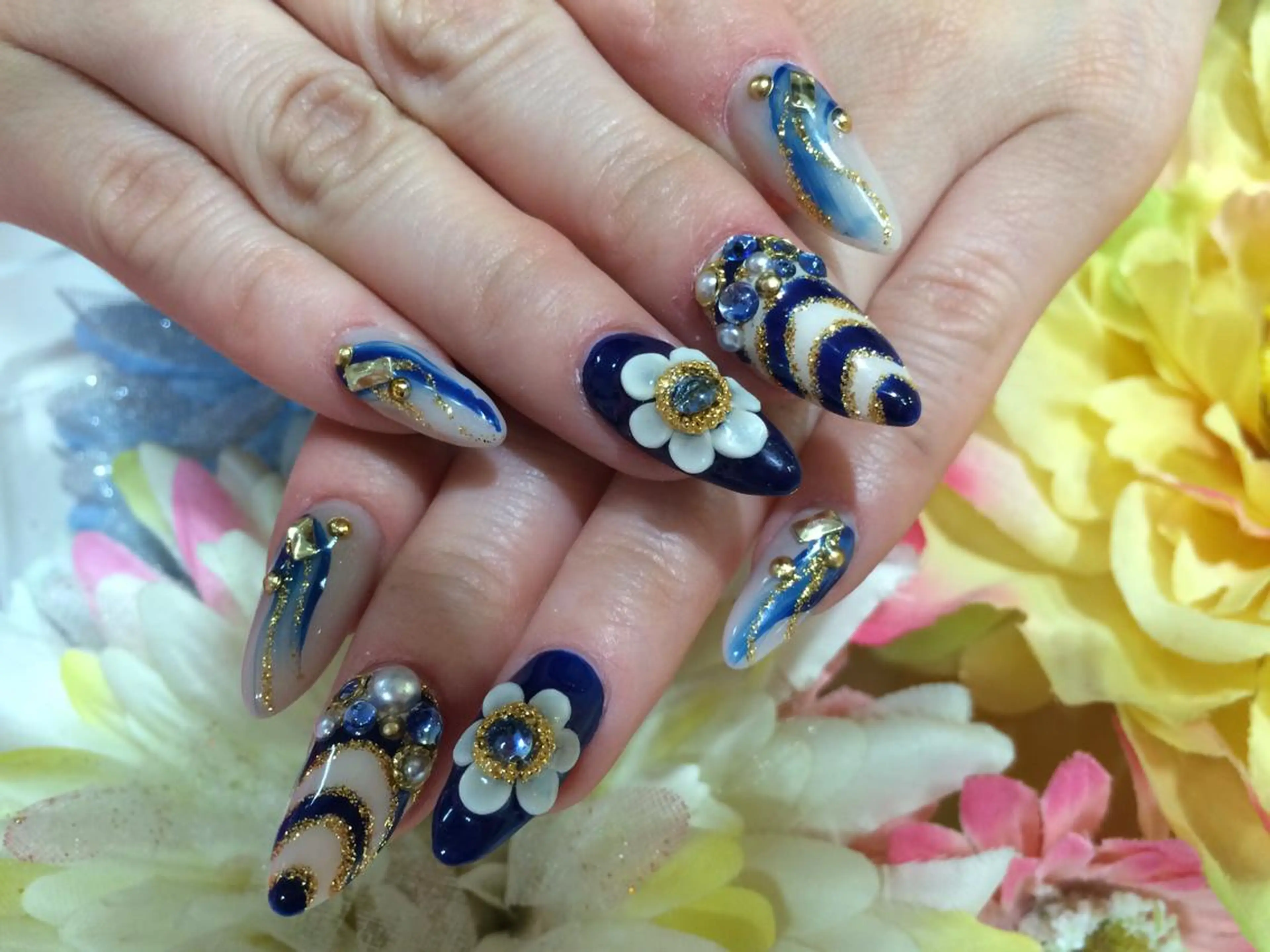 ネイル ボーダー maison　opus所属・nailartist lisaのネイルデザイン